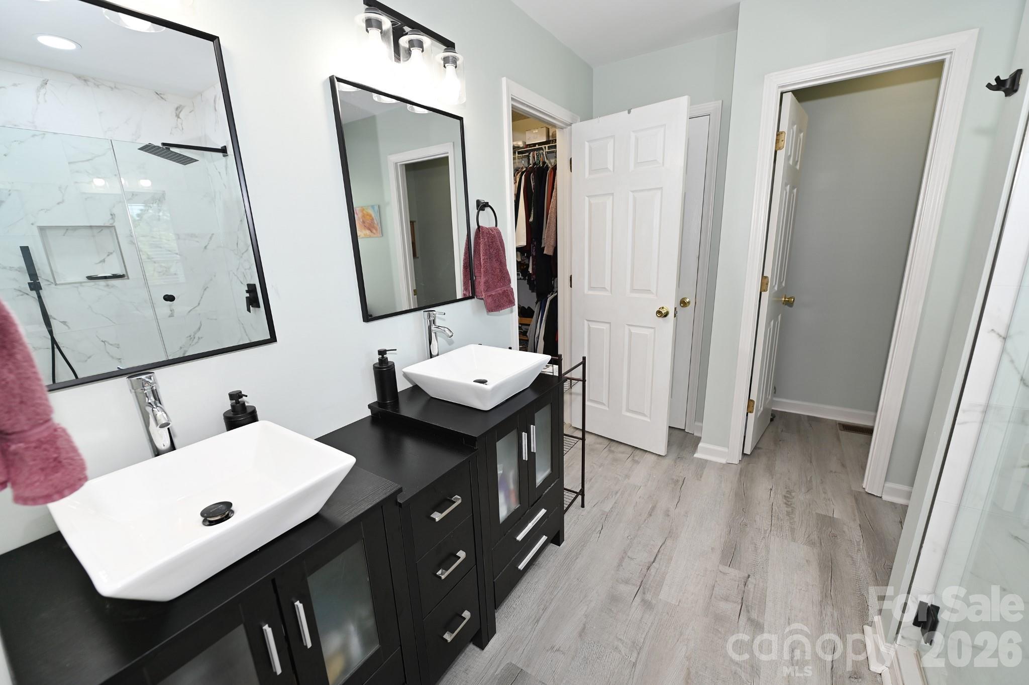 236 17th Avenue SE — Hickory
