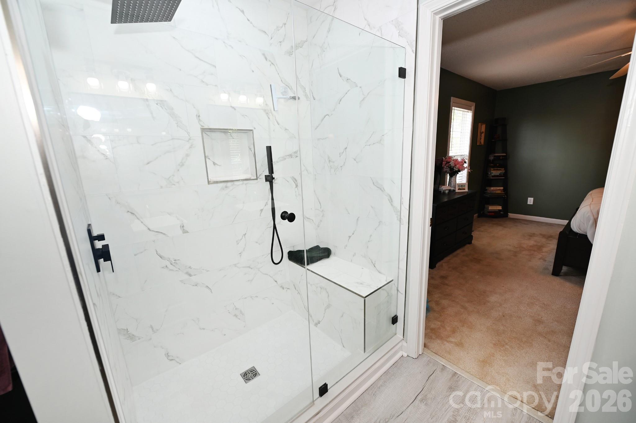 236 17th Avenue SE — Hickory