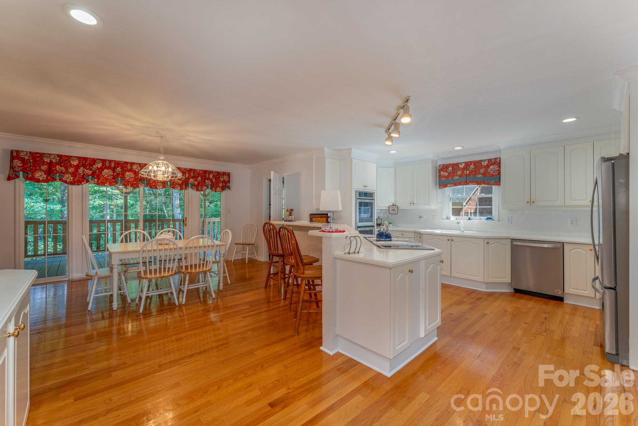 1886 Tanasee Gap Road — Balsam Grove