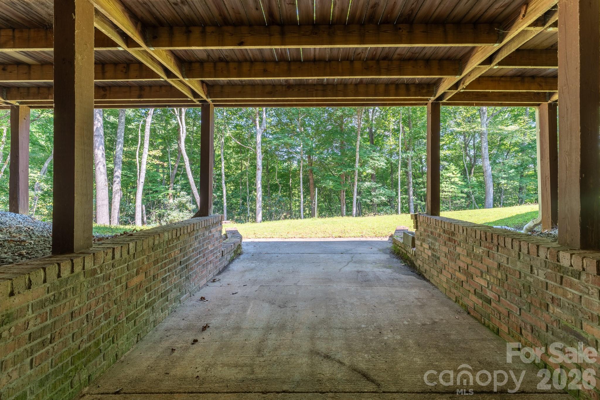 1886 Tanasee Gap Road — Balsam Grove