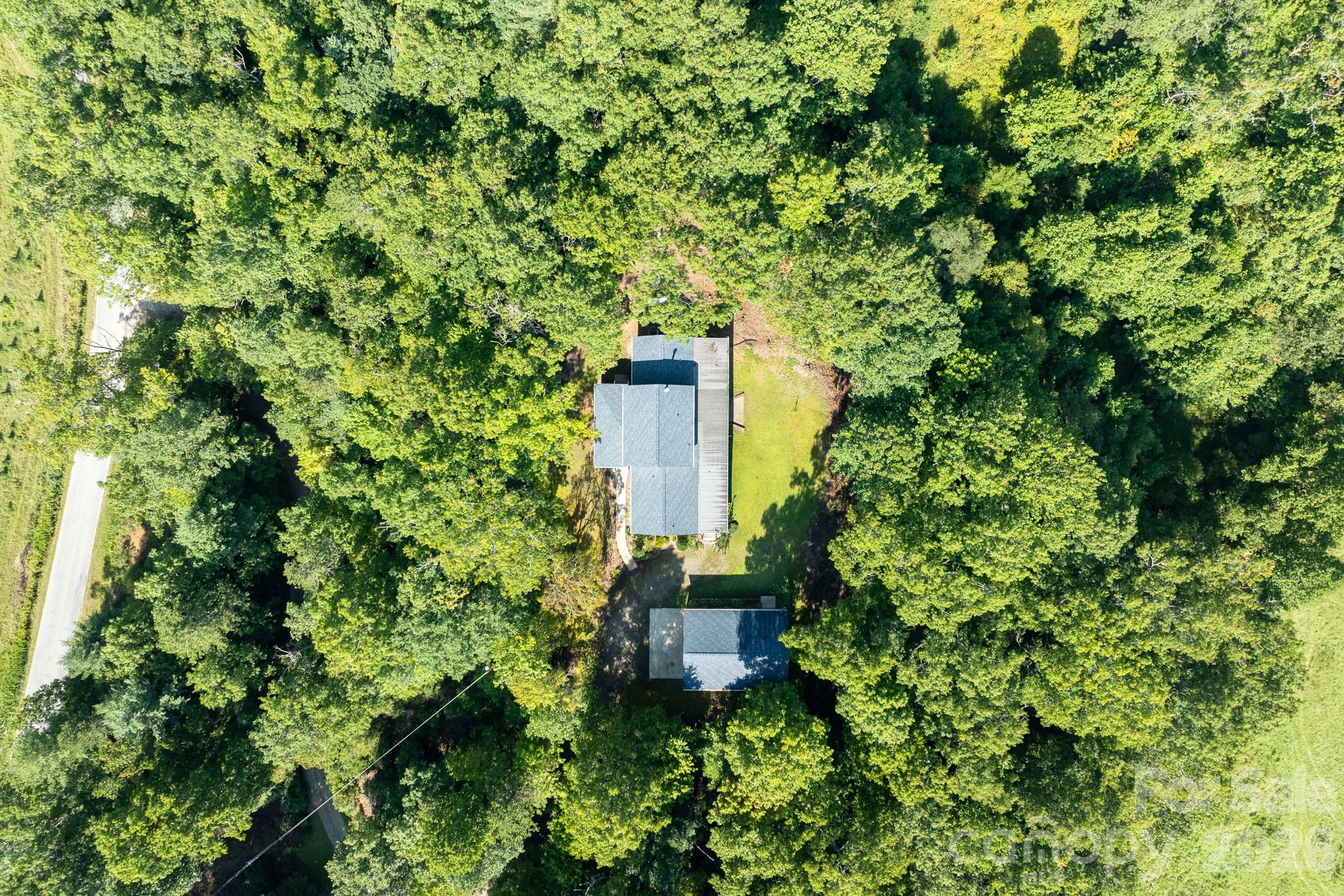 1886 Tanasee Gap Road — Balsam Grove