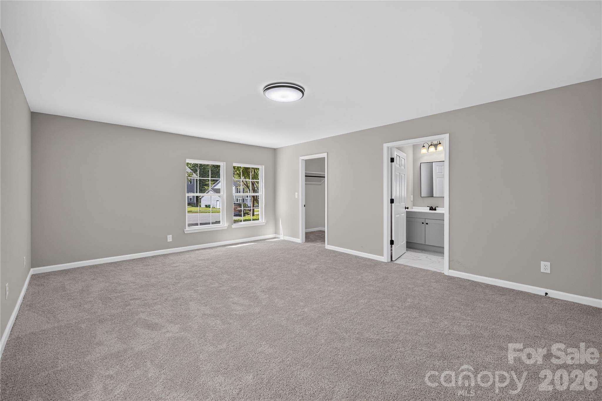 702 Foxborough Road — Charlotte