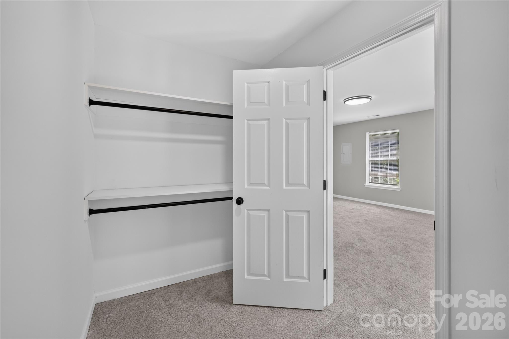 702 Foxborough Road — Charlotte