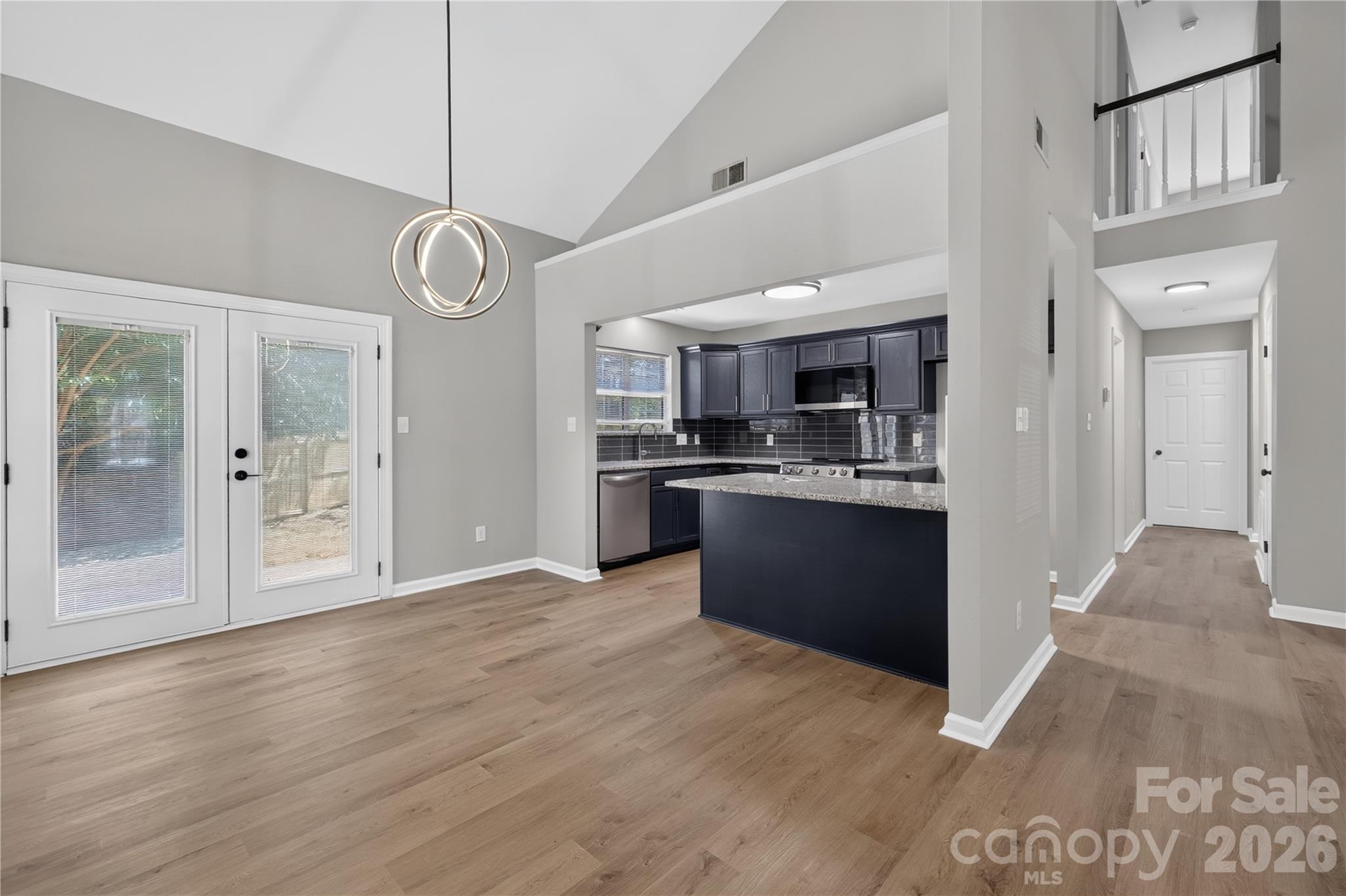 702 Foxborough Road — Charlotte