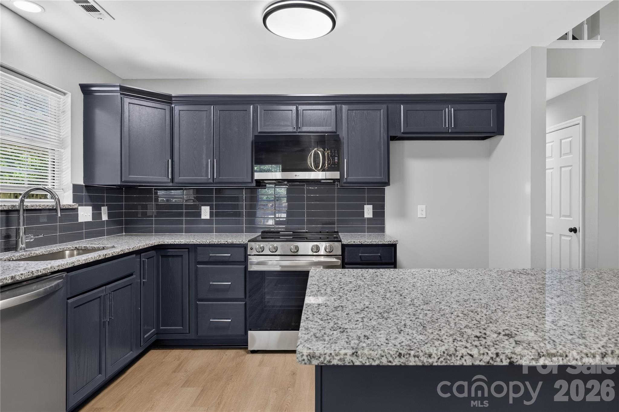 702 Foxborough Road — Charlotte