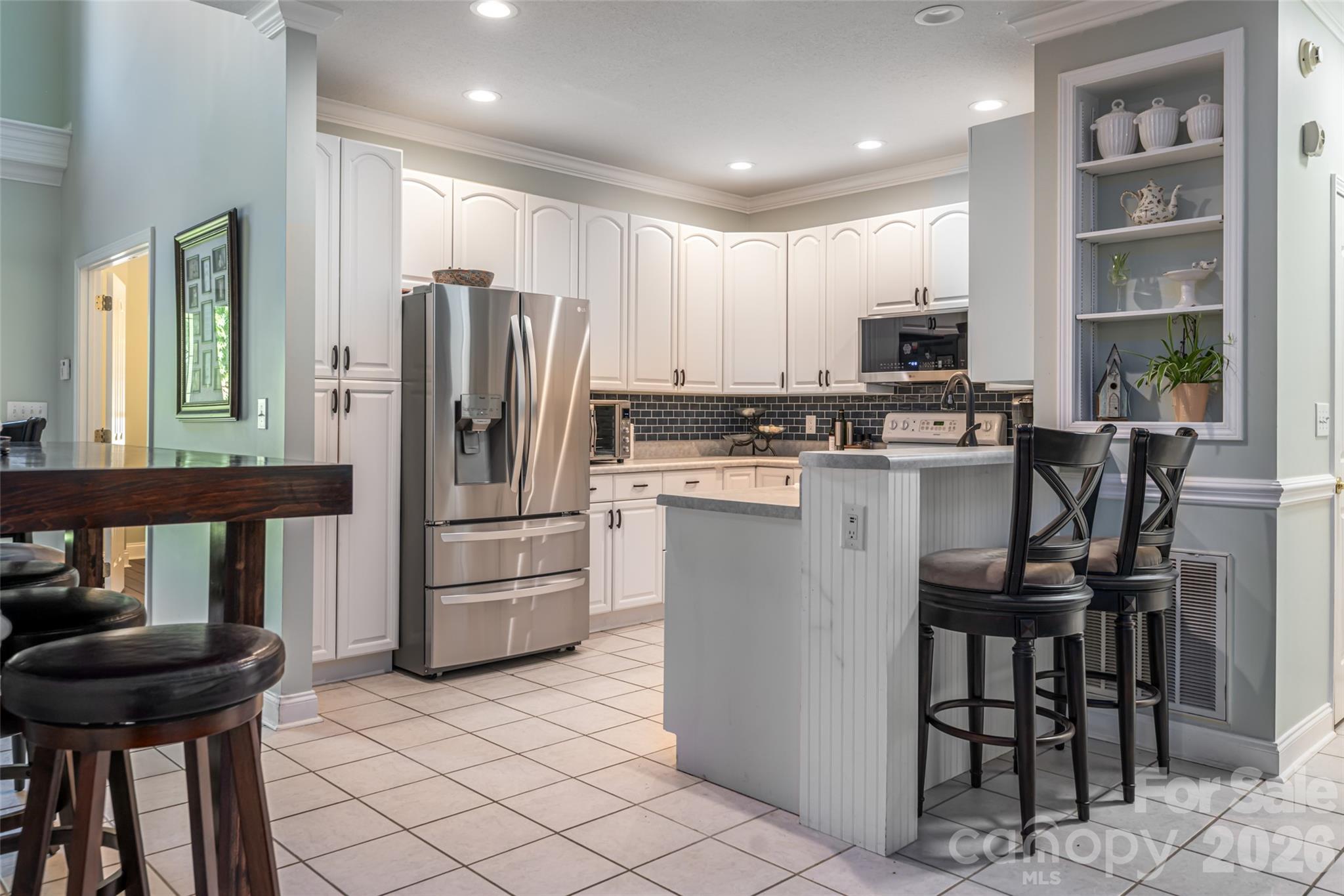 216 Holly Lane — Greer