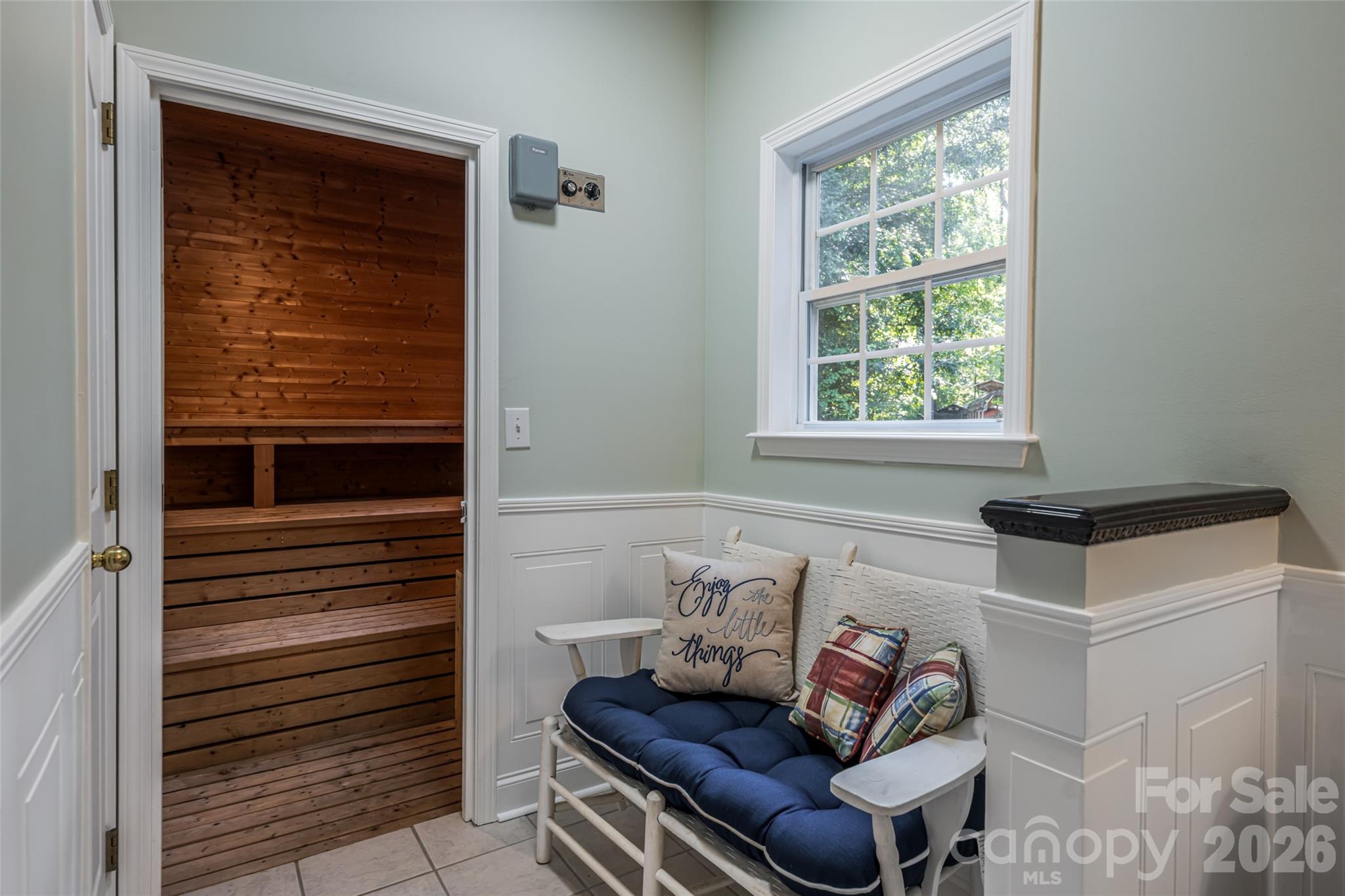 216 Holly Lane — Greer