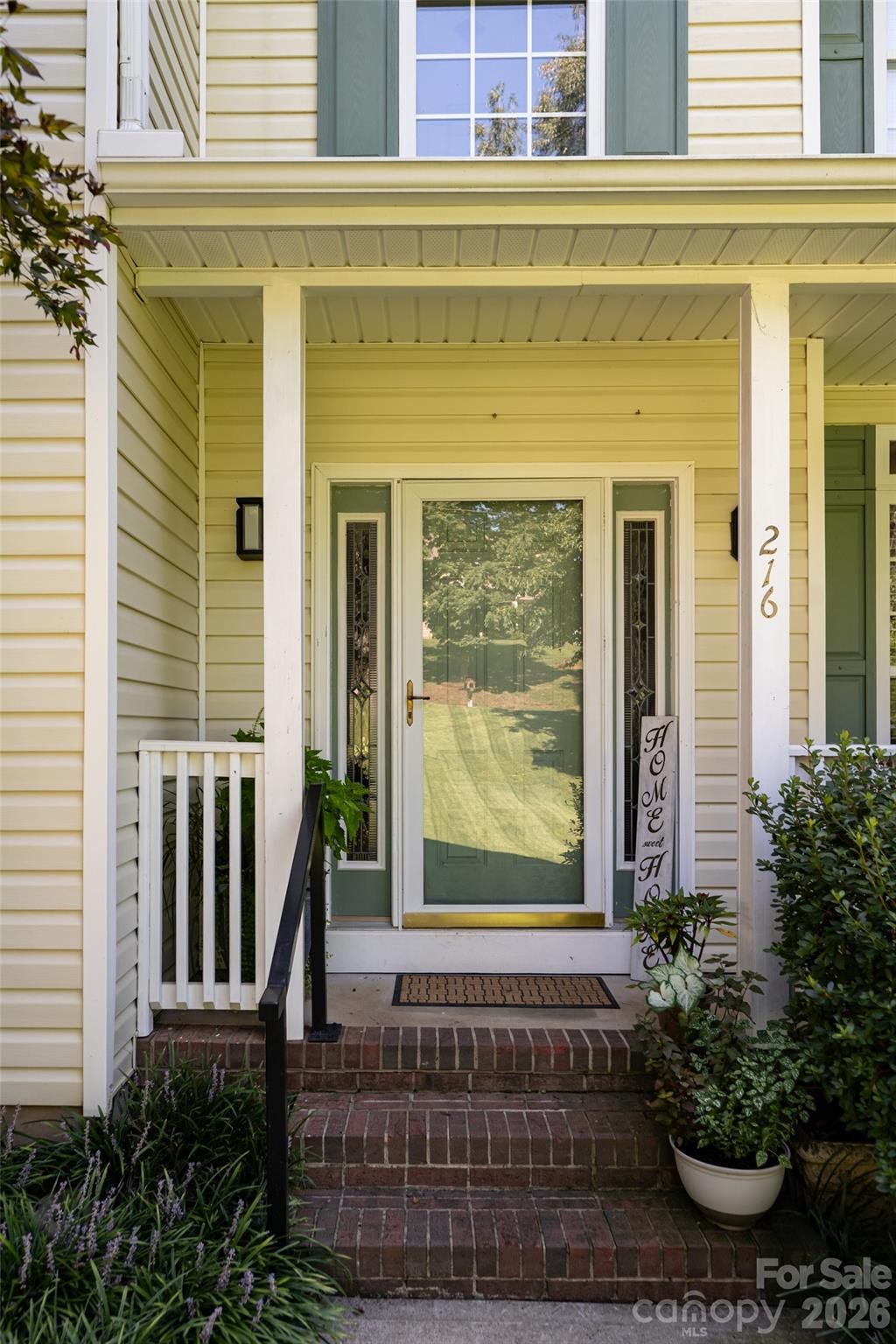 216 Holly Lane — Greer