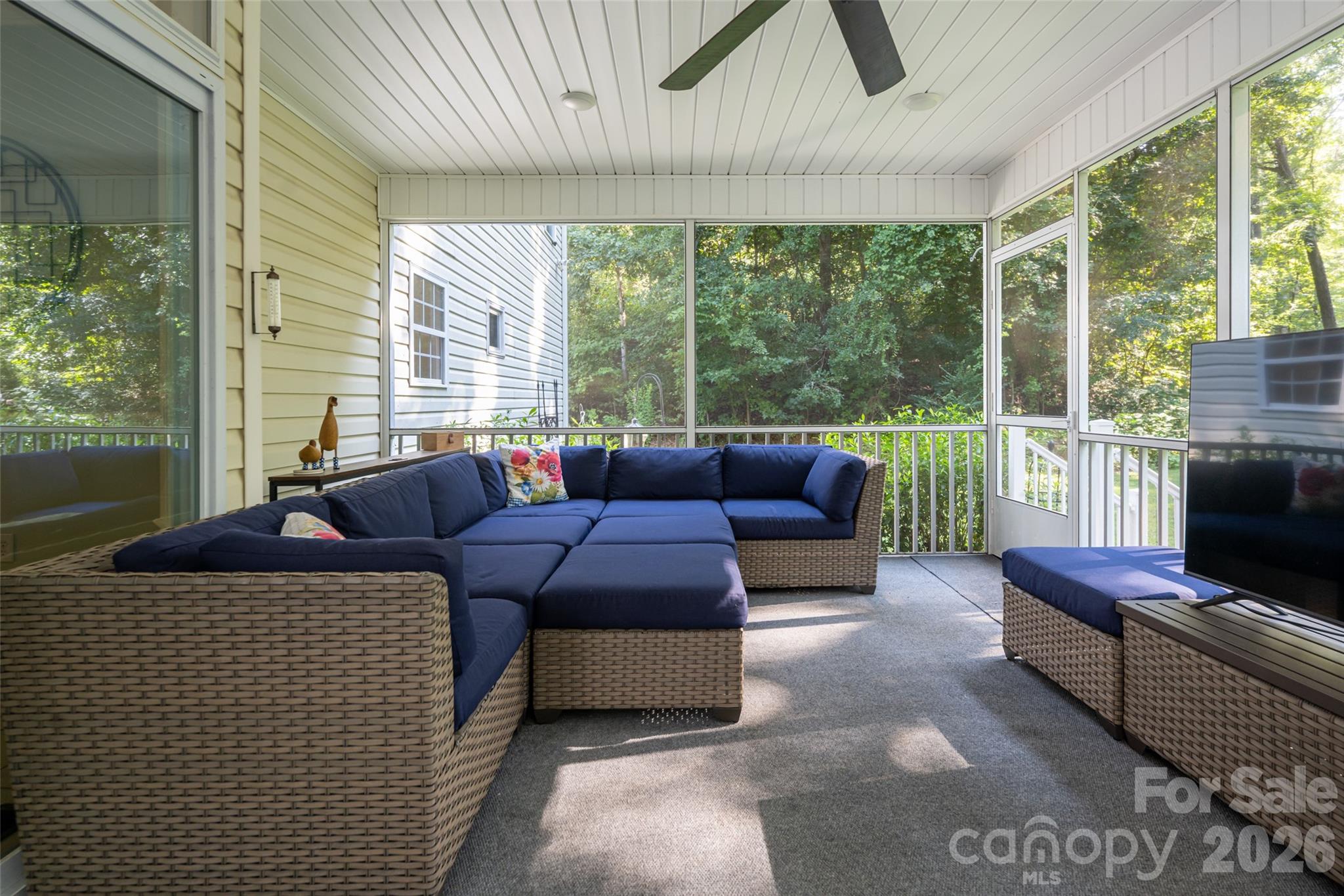 216 Holly Lane — Greer