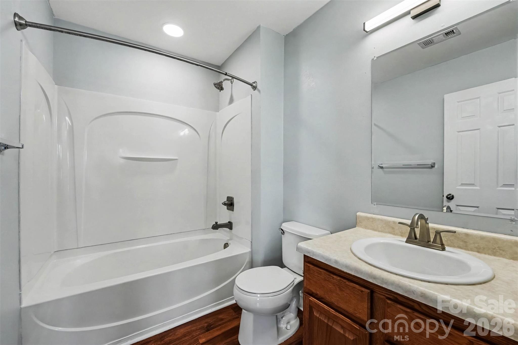 233 E Waterlynn Road #B — Mooresville
