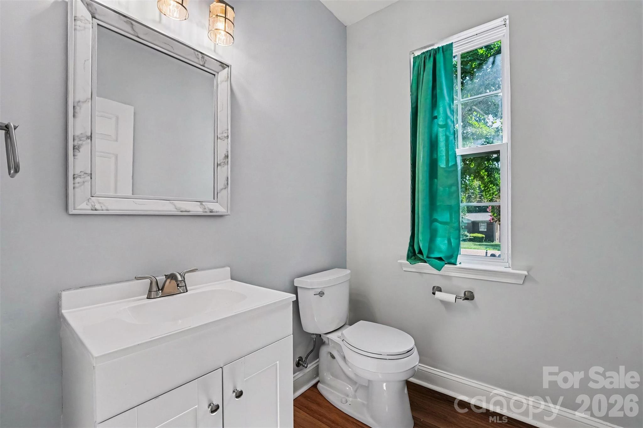 233 E Waterlynn Road #B — Mooresville