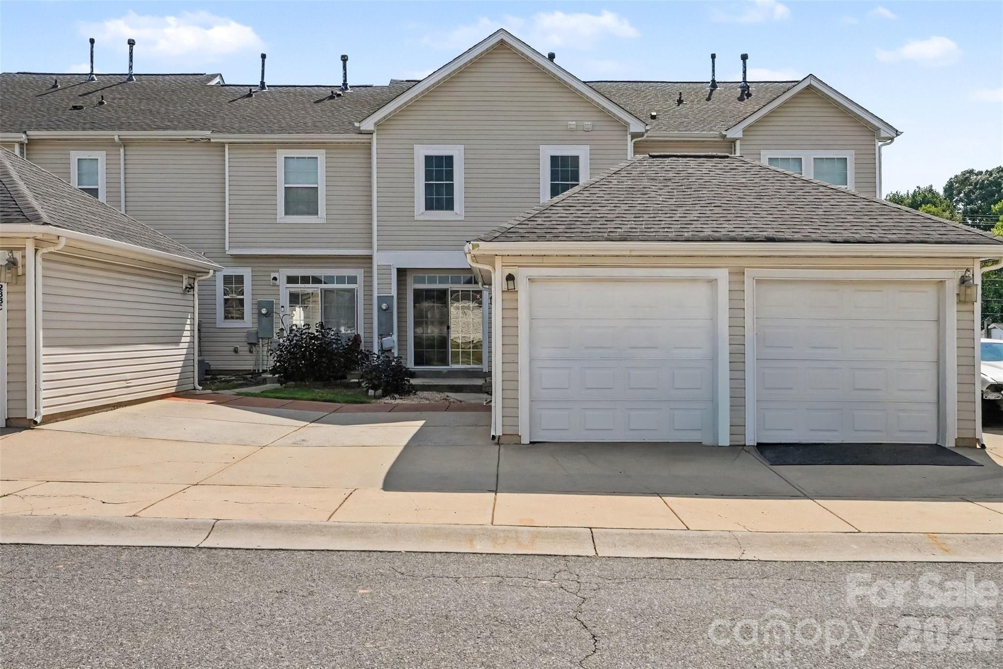 233 E Waterlynn Road #B — Mooresville