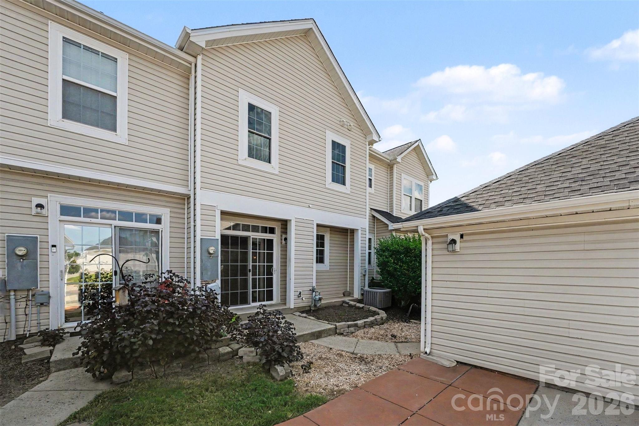 233 E Waterlynn Road #B — Mooresville