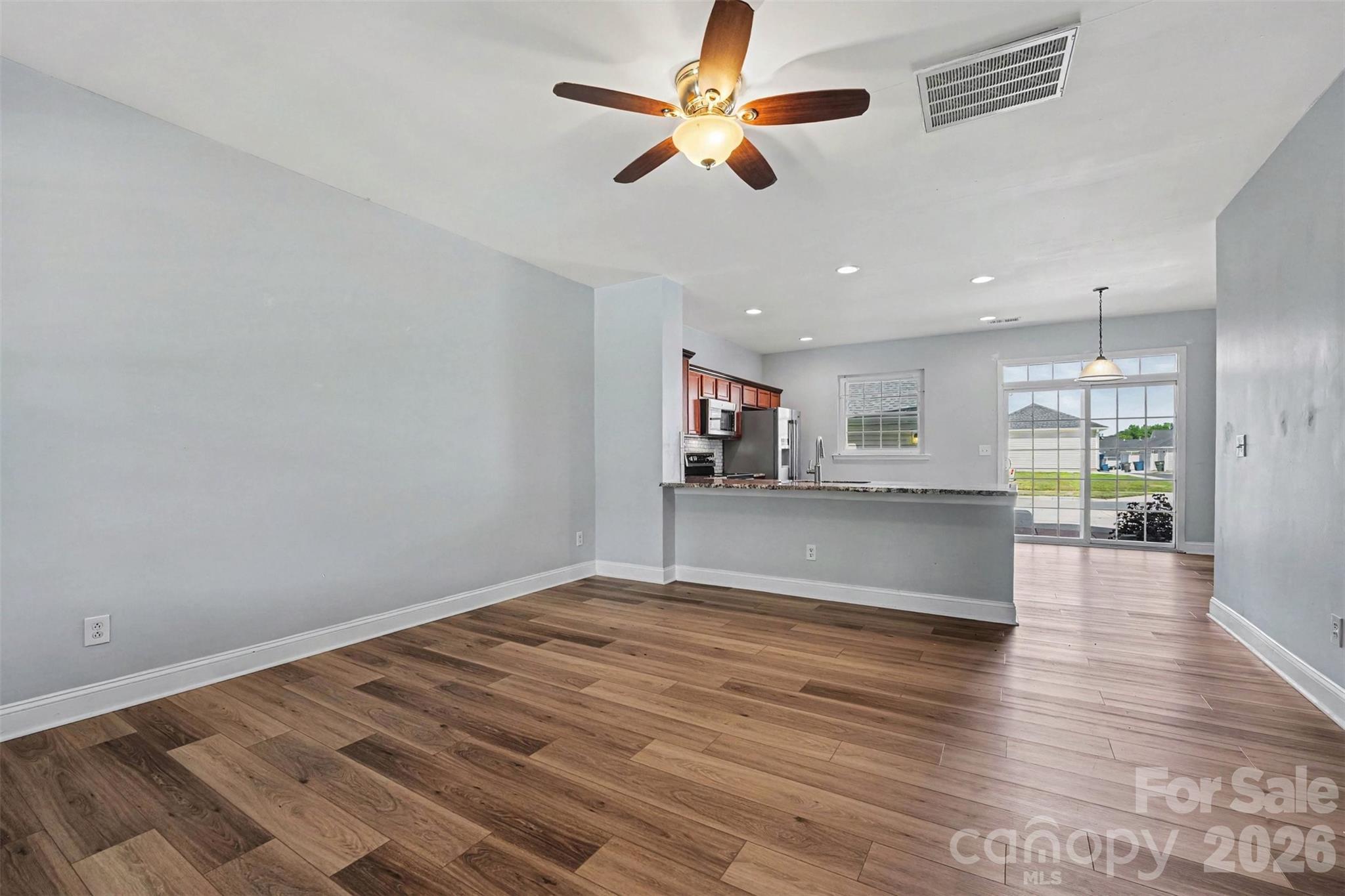 233 E Waterlynn Road #B — Mooresville