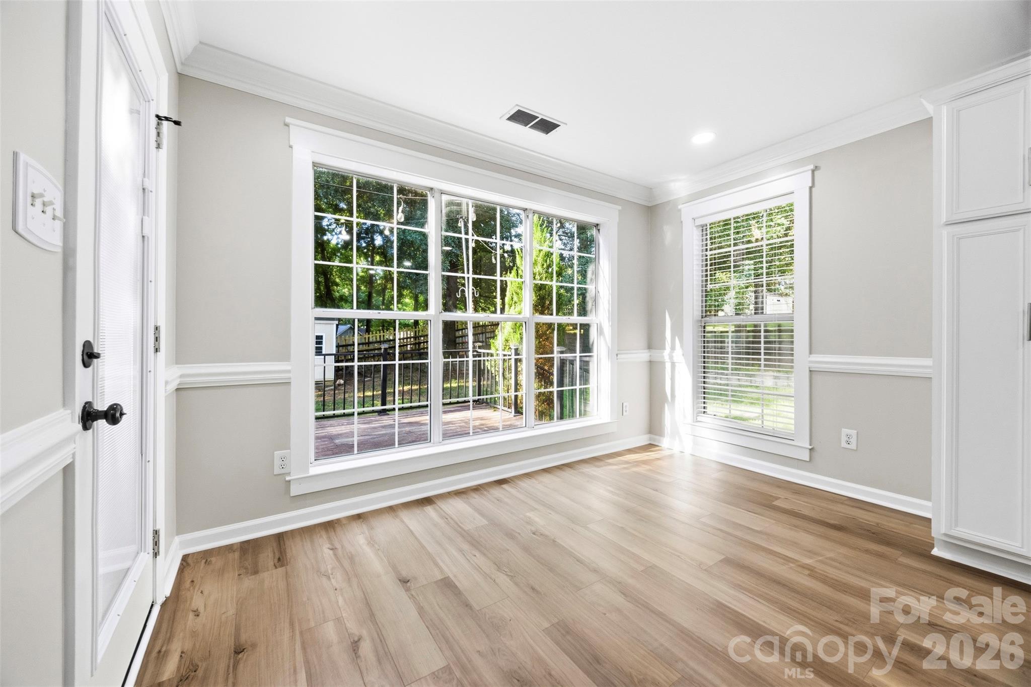 10409 Northwoods Forest Drive — Charlotte