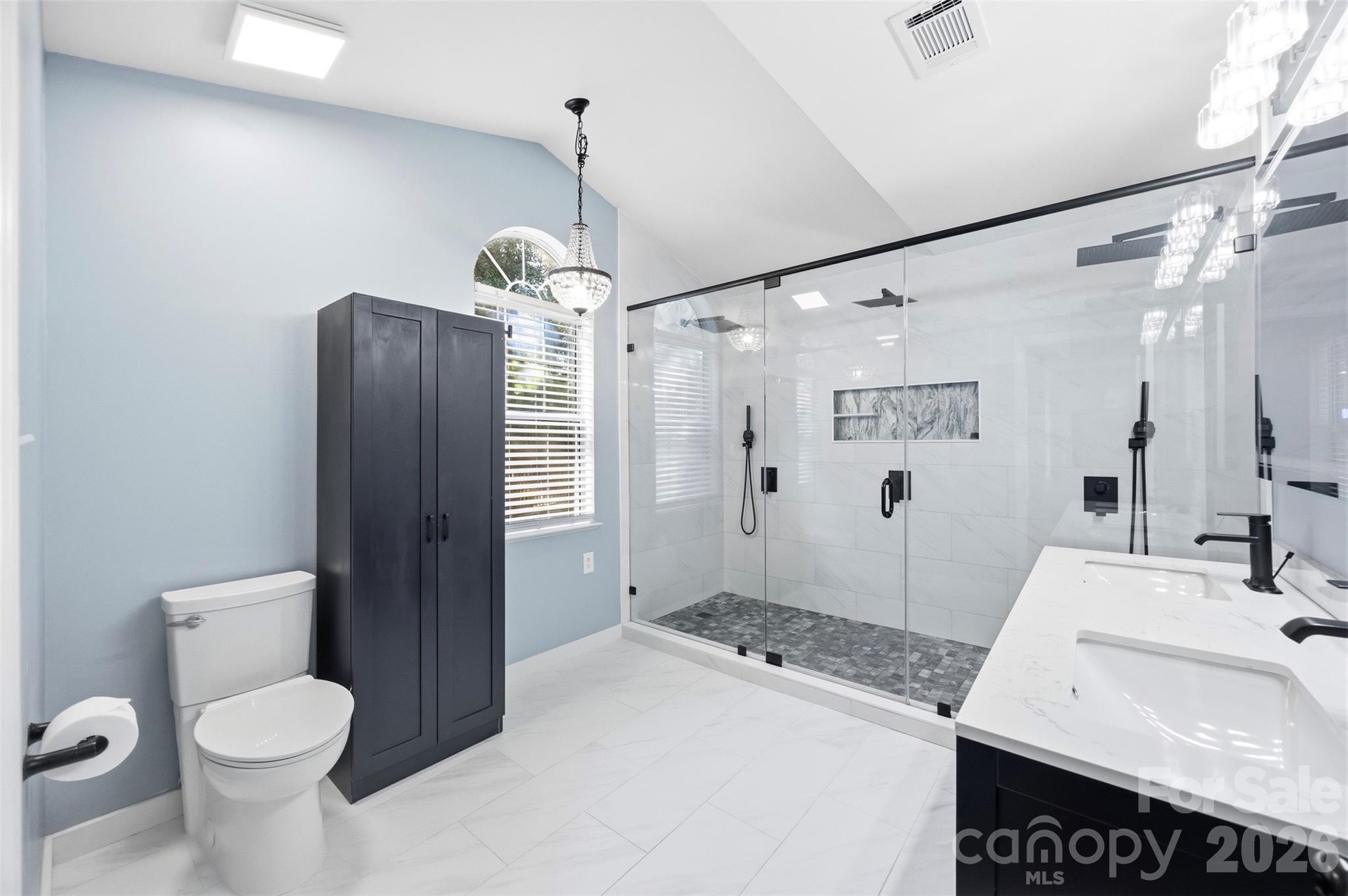 10409 Northwoods Forest Drive — Charlotte