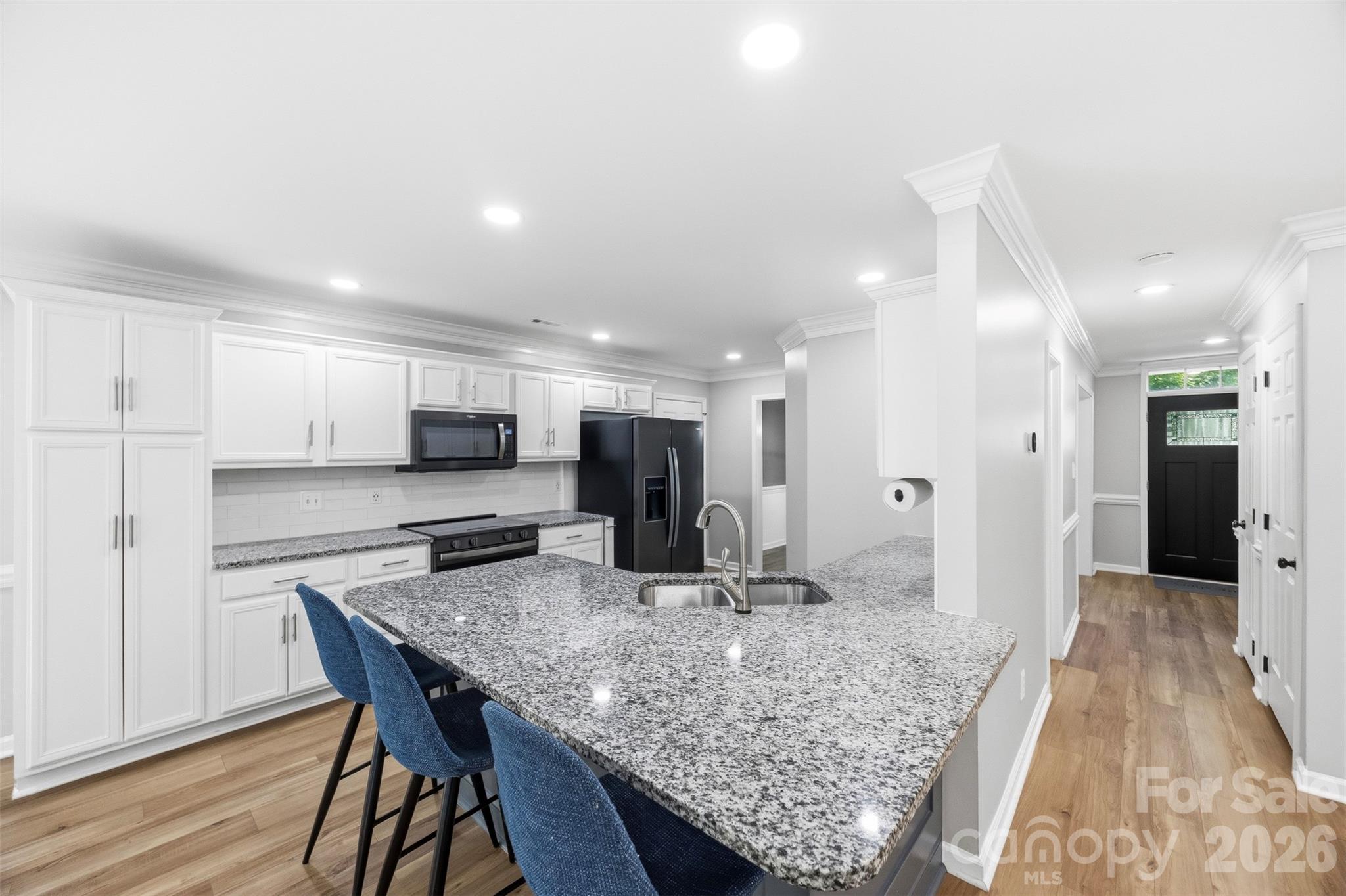 10409 Northwoods Forest Drive — Charlotte