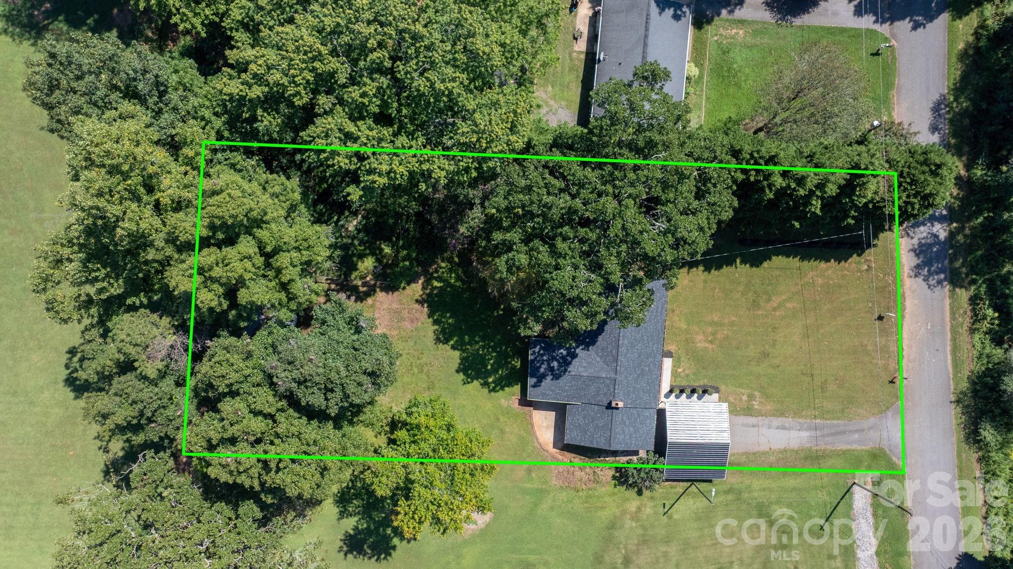 2823 39th Avenue NE — Hickory