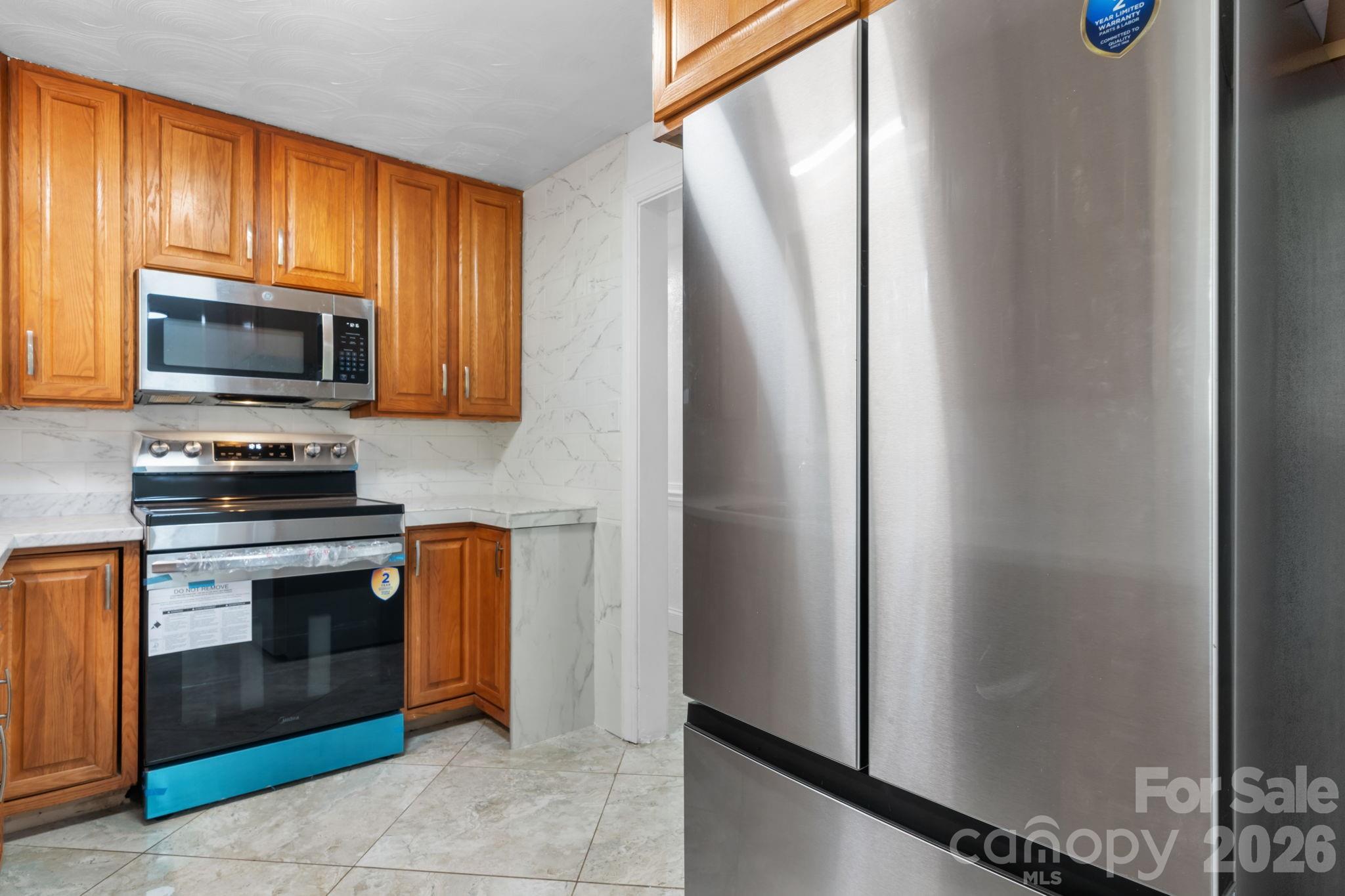 2823 39th Avenue NE — Hickory