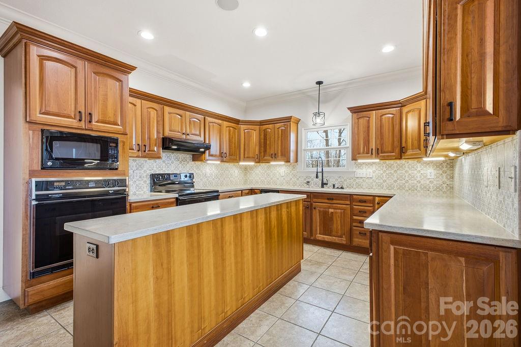 38 Sweetwater Oaks Drive — Fletcher