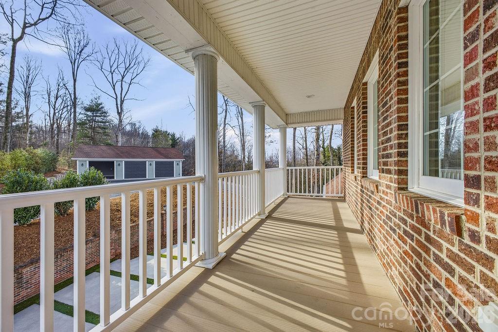 38 Sweetwater Oaks Drive — Fletcher