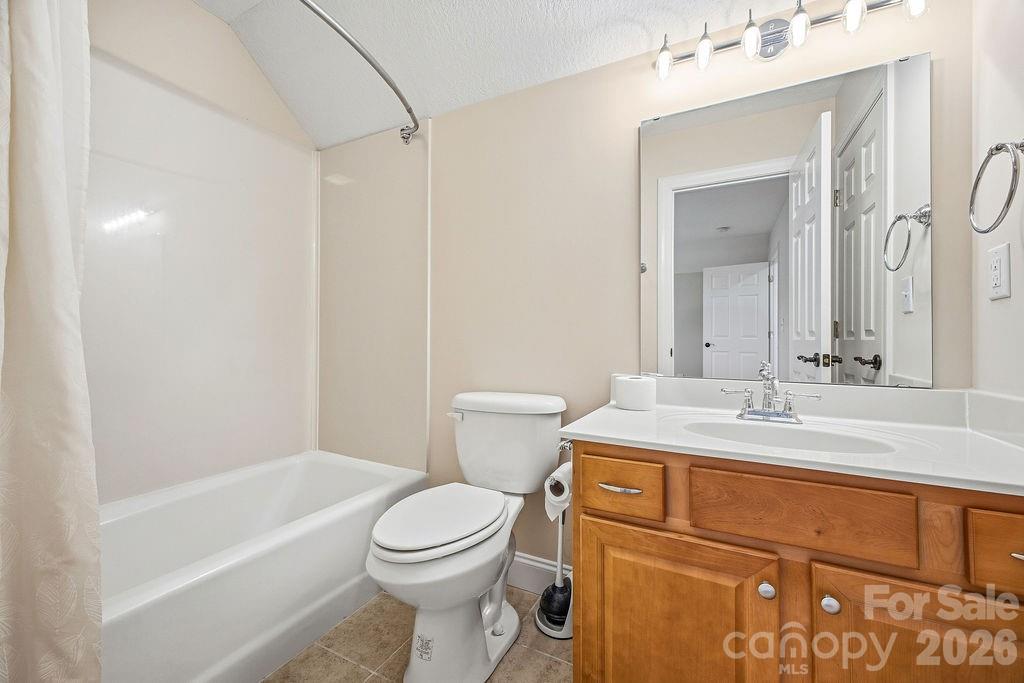 38 Sweetwater Oaks Drive — Fletcher