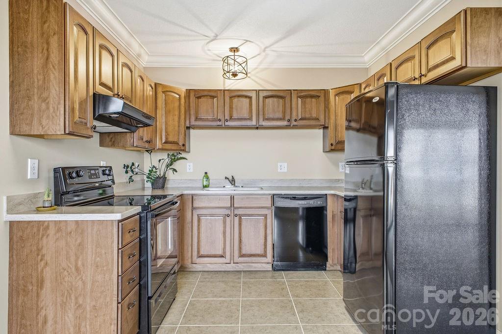 38 Sweetwater Oaks Drive — Fletcher
