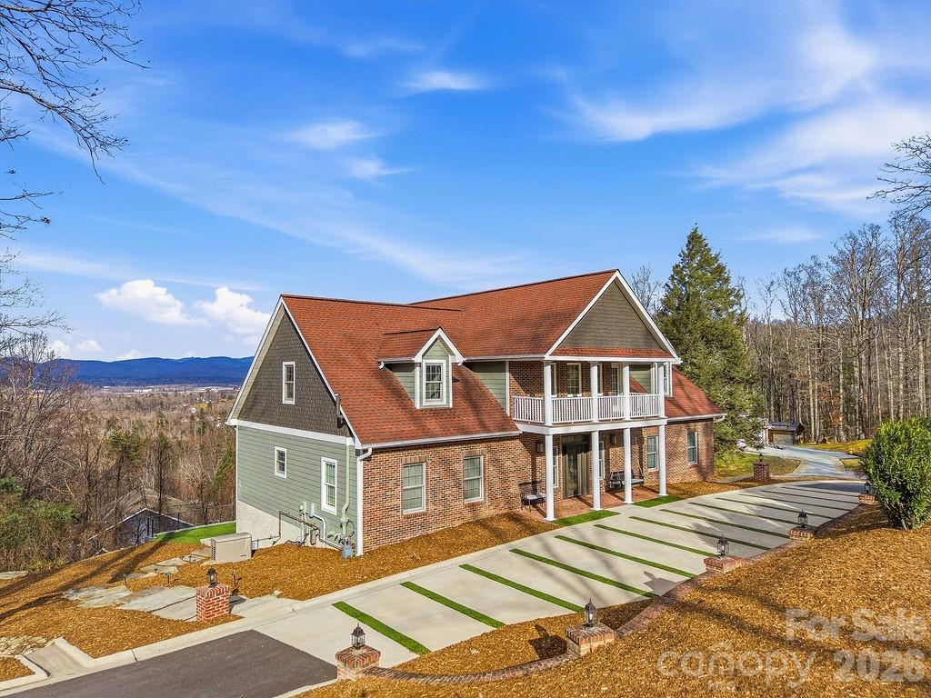 38 Sweetwater Oaks Drive — Fletcher