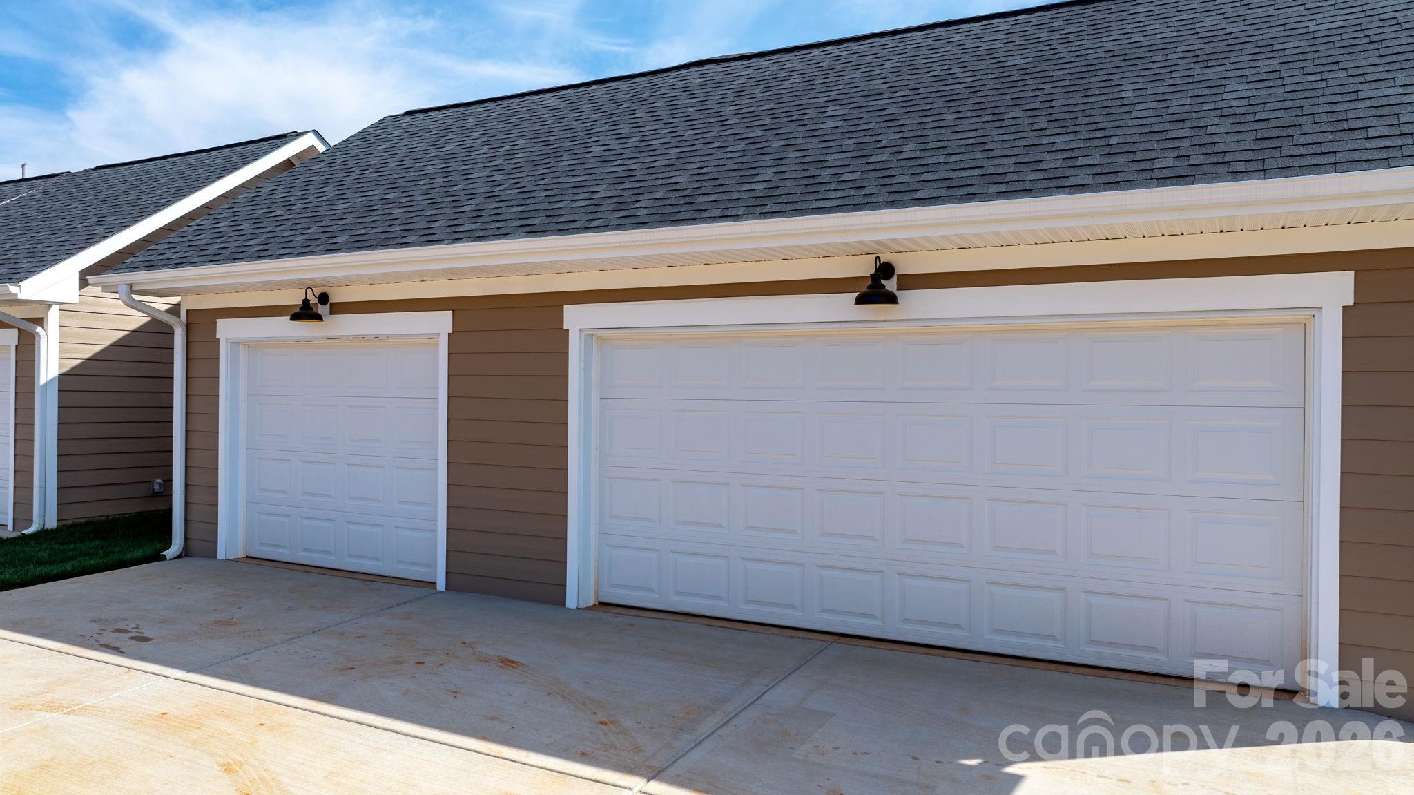 2111 24th Street Lane SE — Hickory