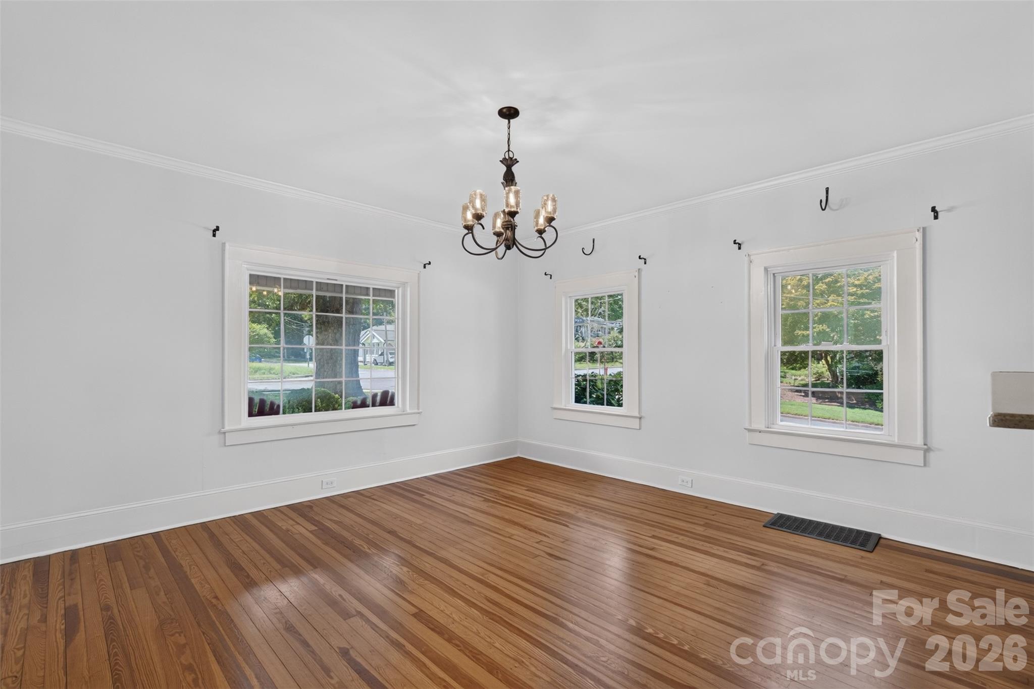 638 Carolina Avenue — Gastonia
