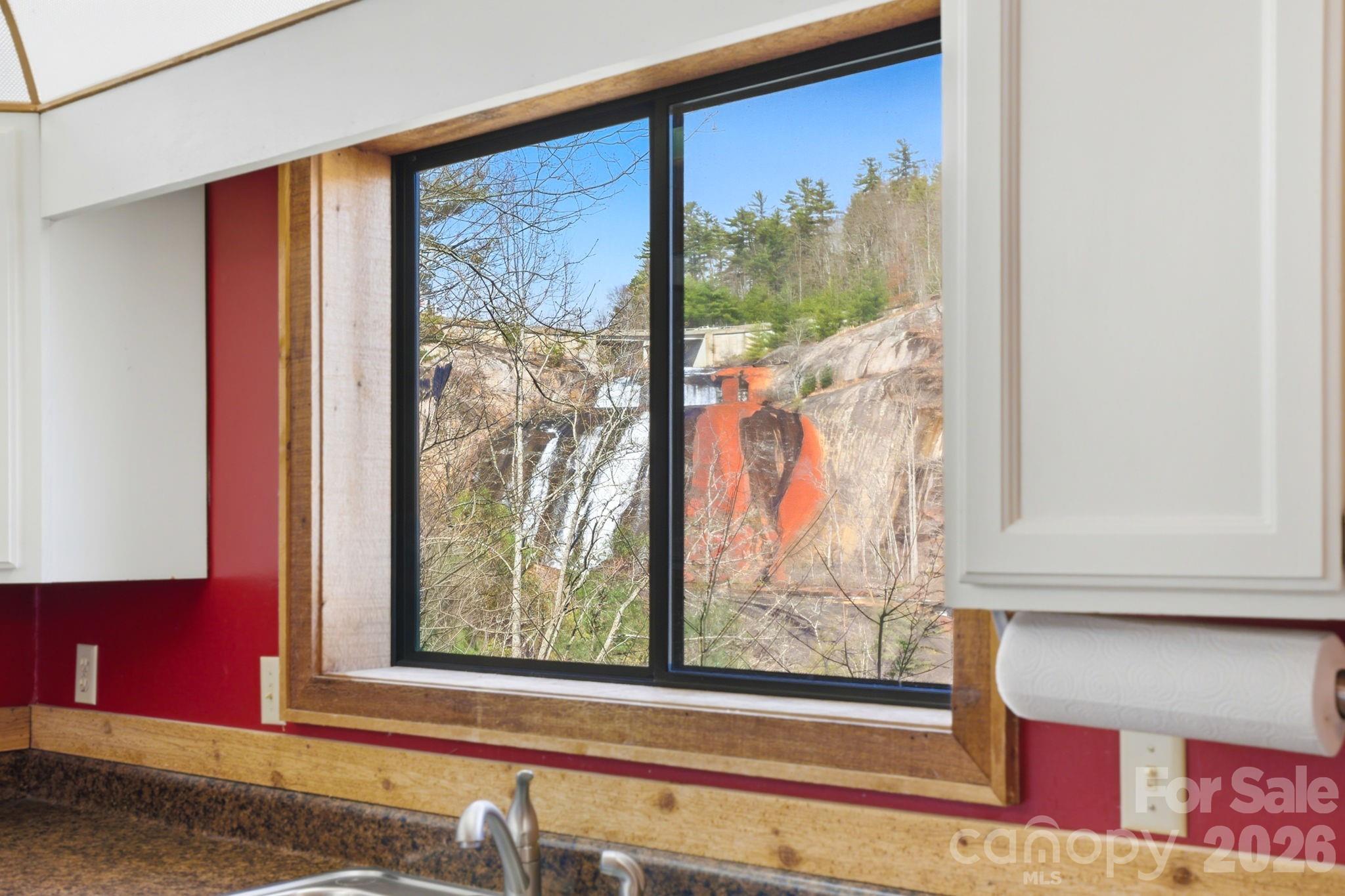 221 Toxaway Falls Drive #1 — Lake Toxaway