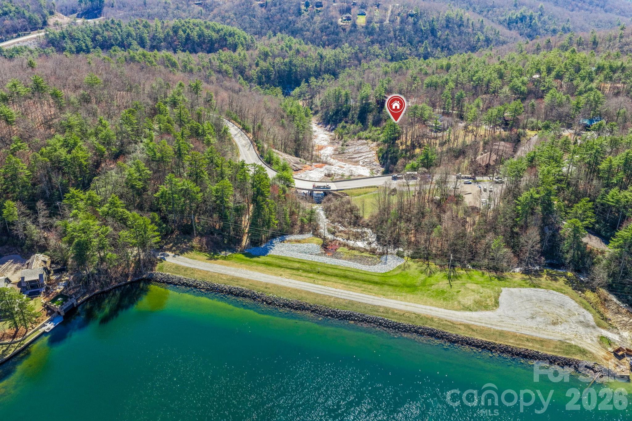 221 Toxaway Falls Drive #1 — Lake Toxaway
