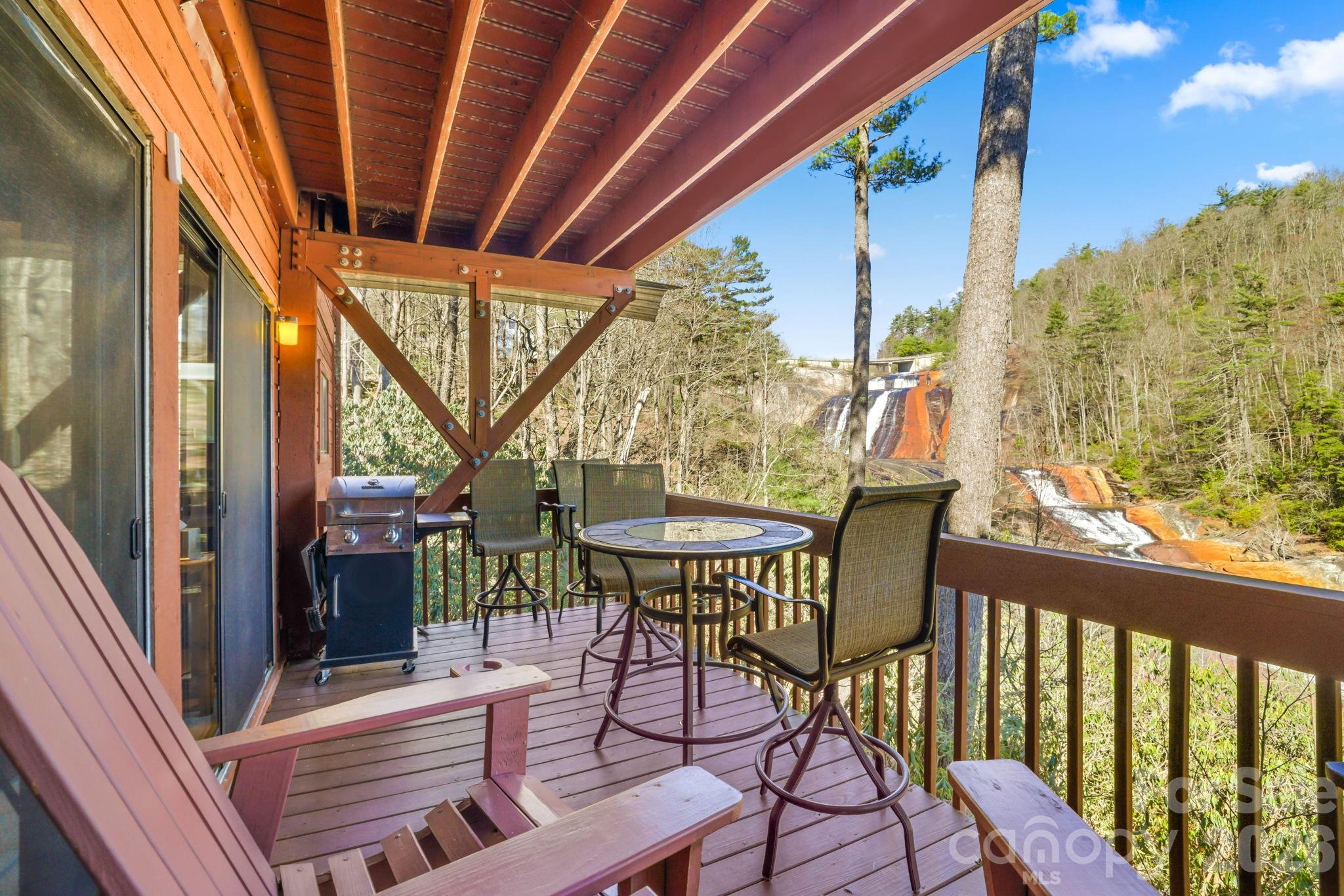 221 Toxaway Falls Drive #1 — Lake Toxaway