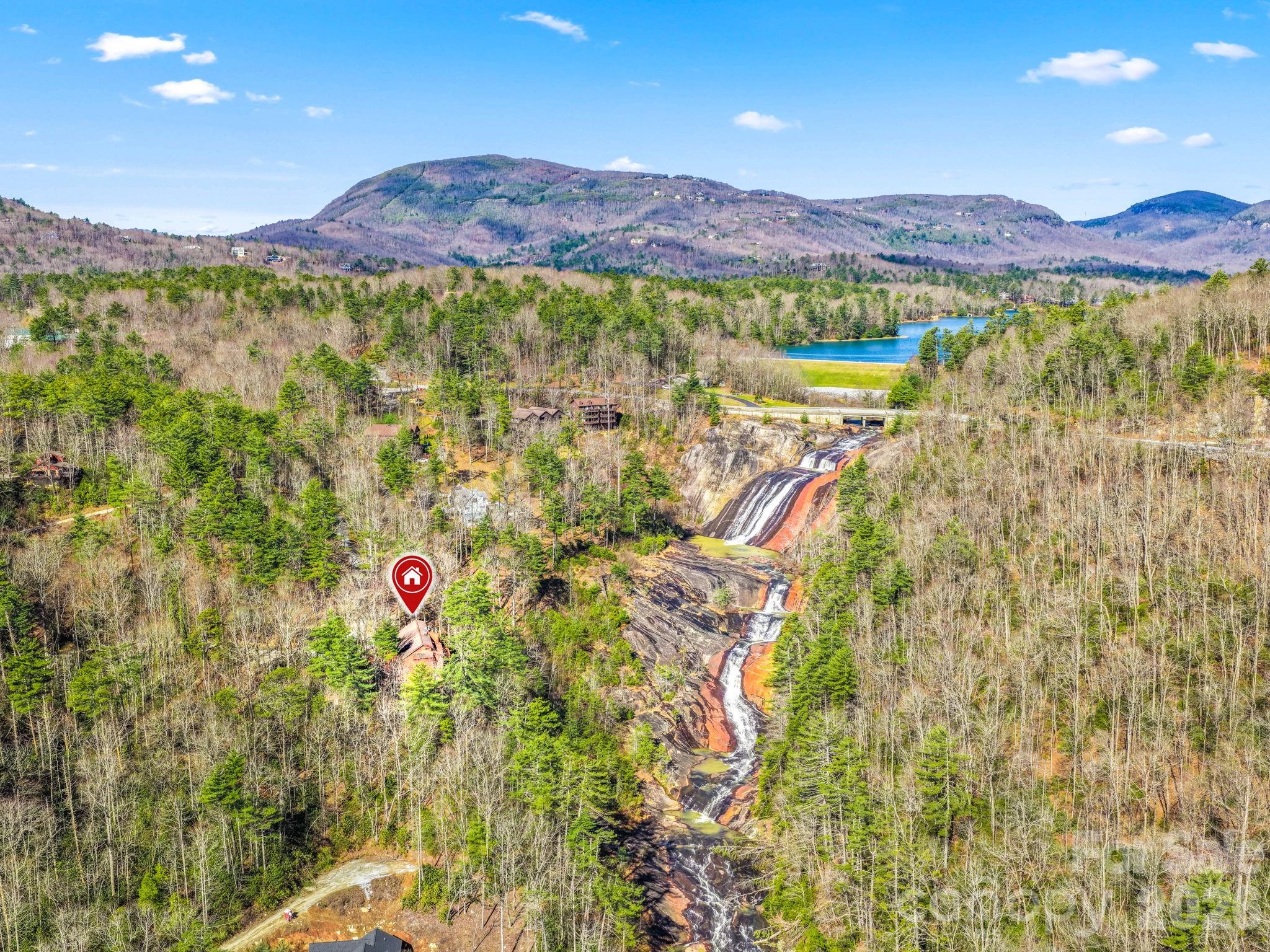 221 Toxaway Falls Drive #1 — Lake Toxaway