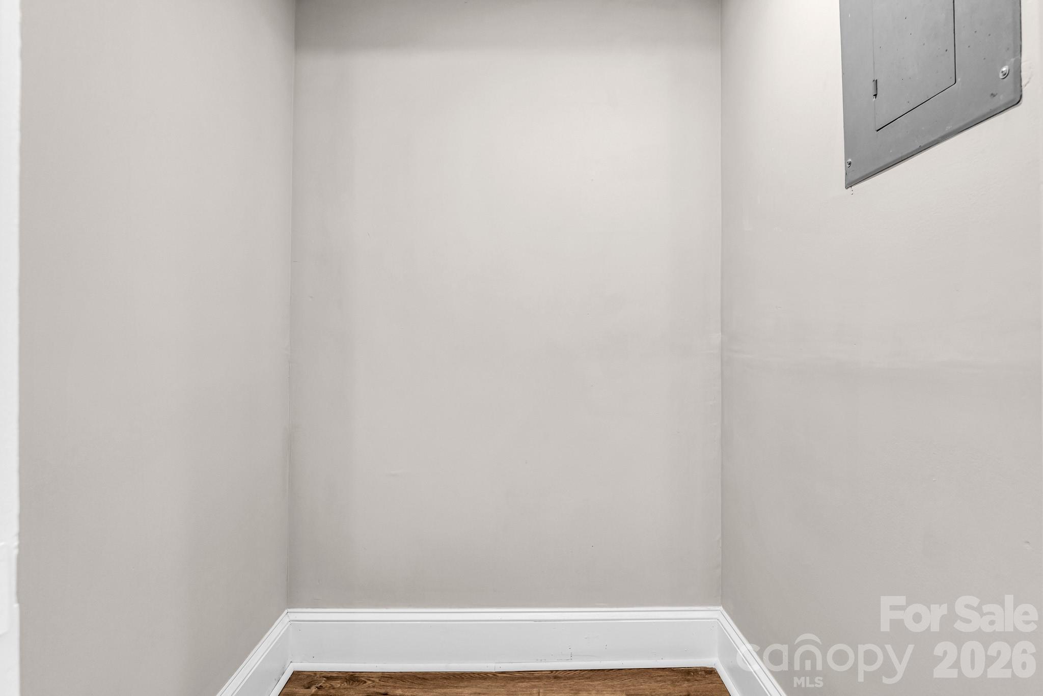 344 Owens Road — Lexington