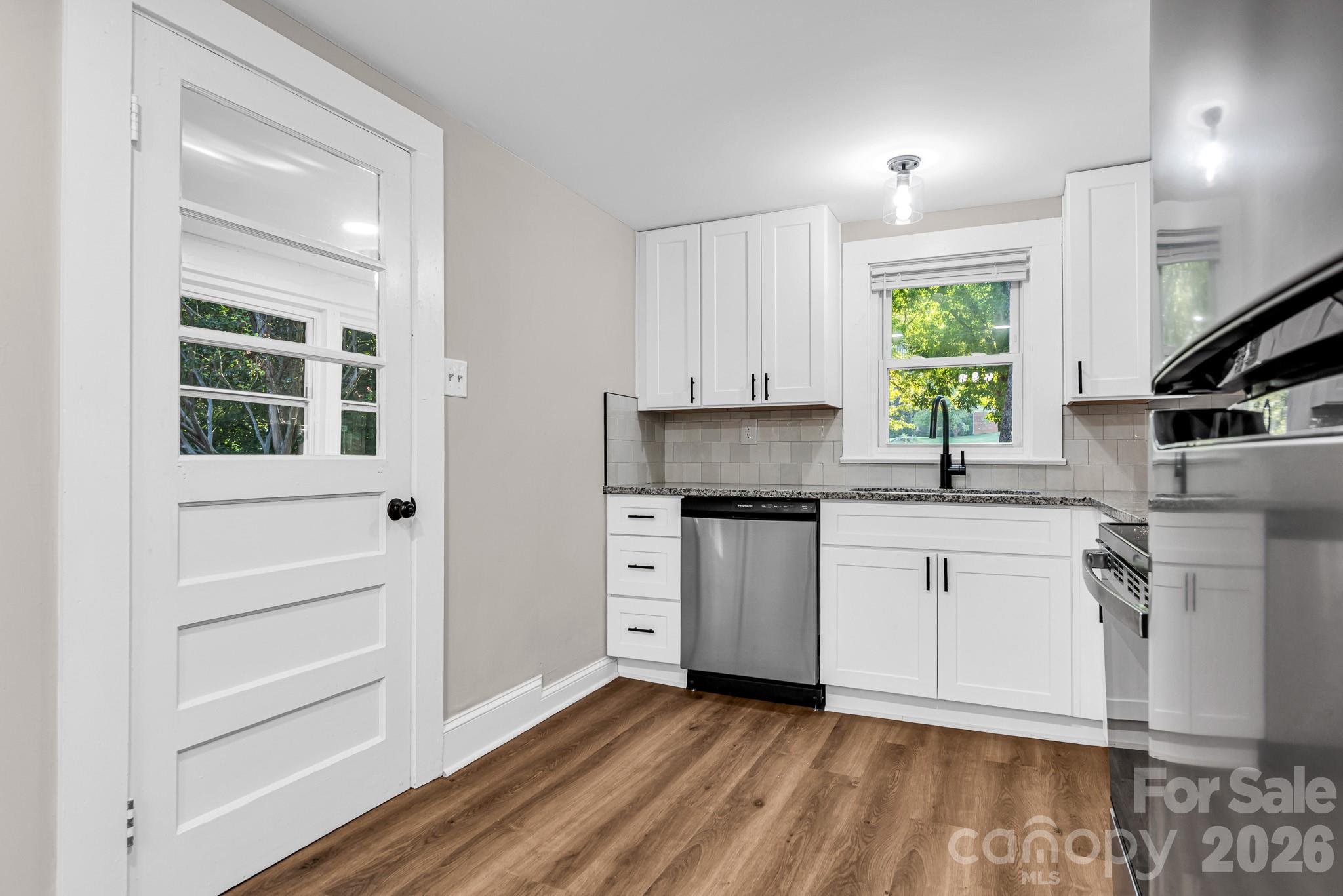 344 Owens Road — Lexington