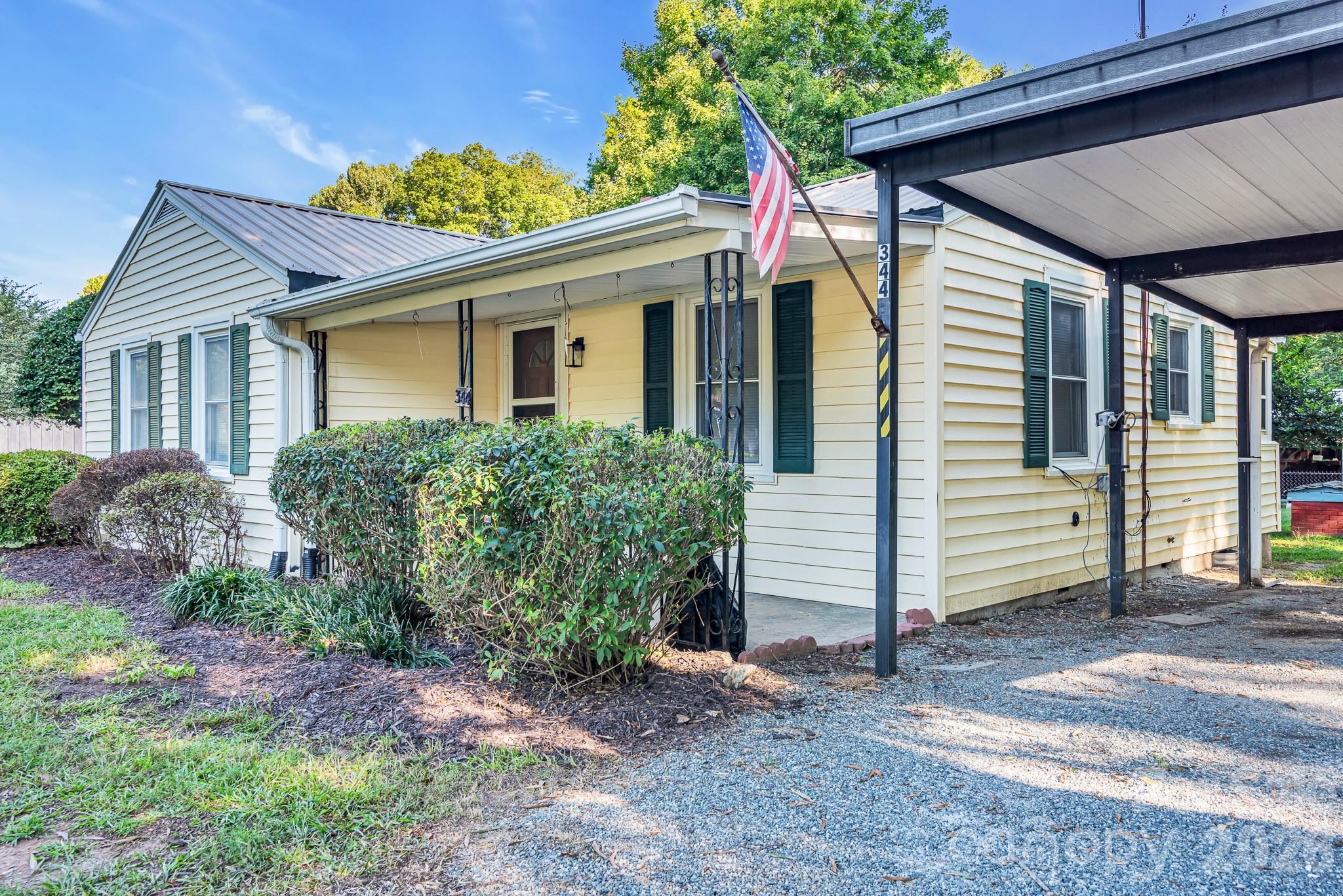 344 Owens Road — Lexington