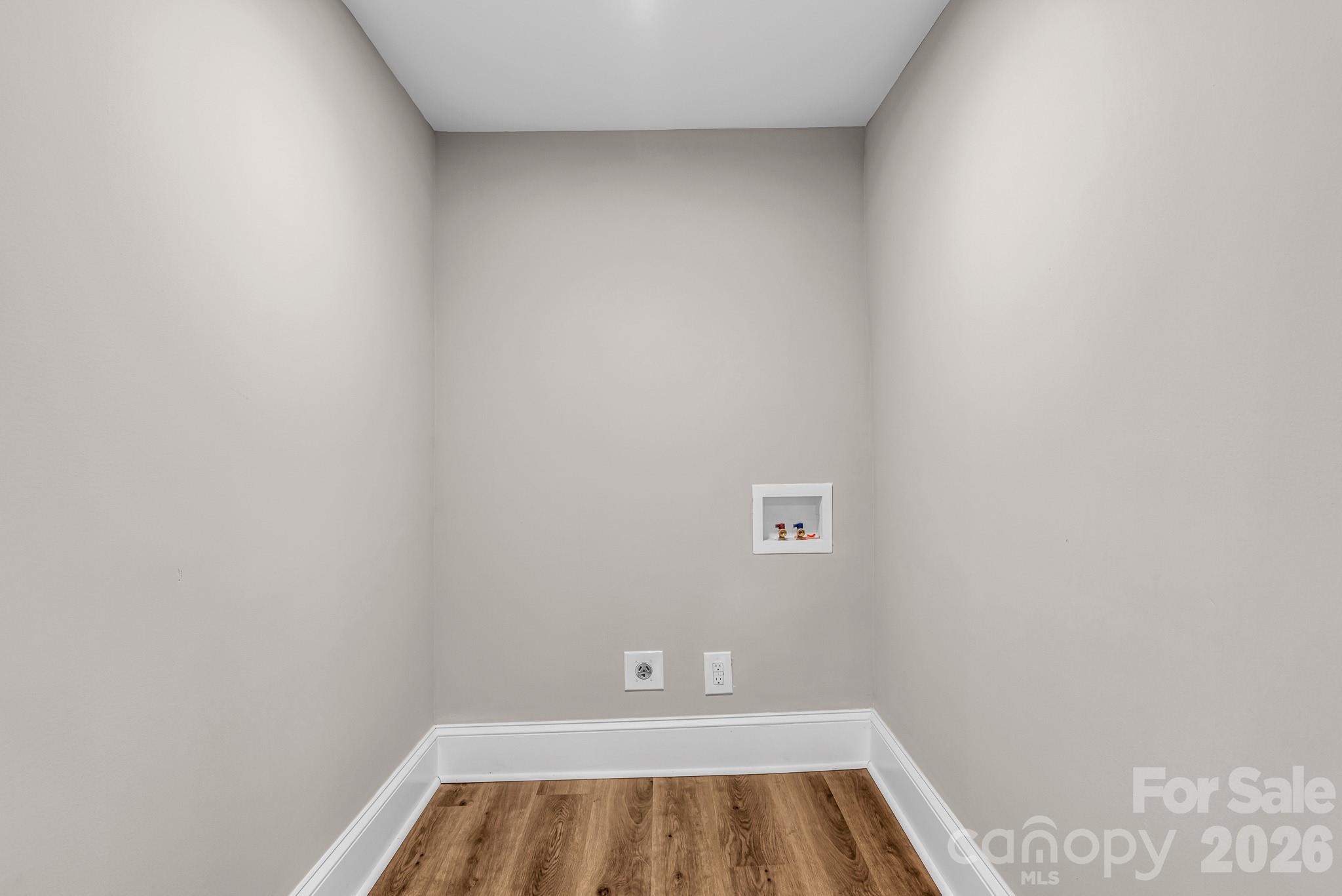 344 Owens Road — Lexington