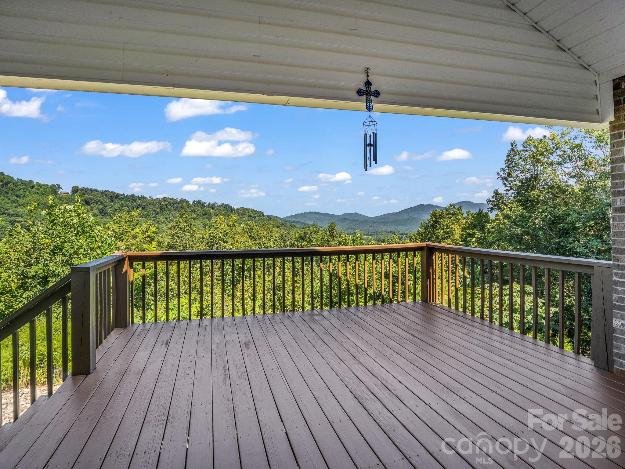 485 Mountain Lookout Drive — Bostic
