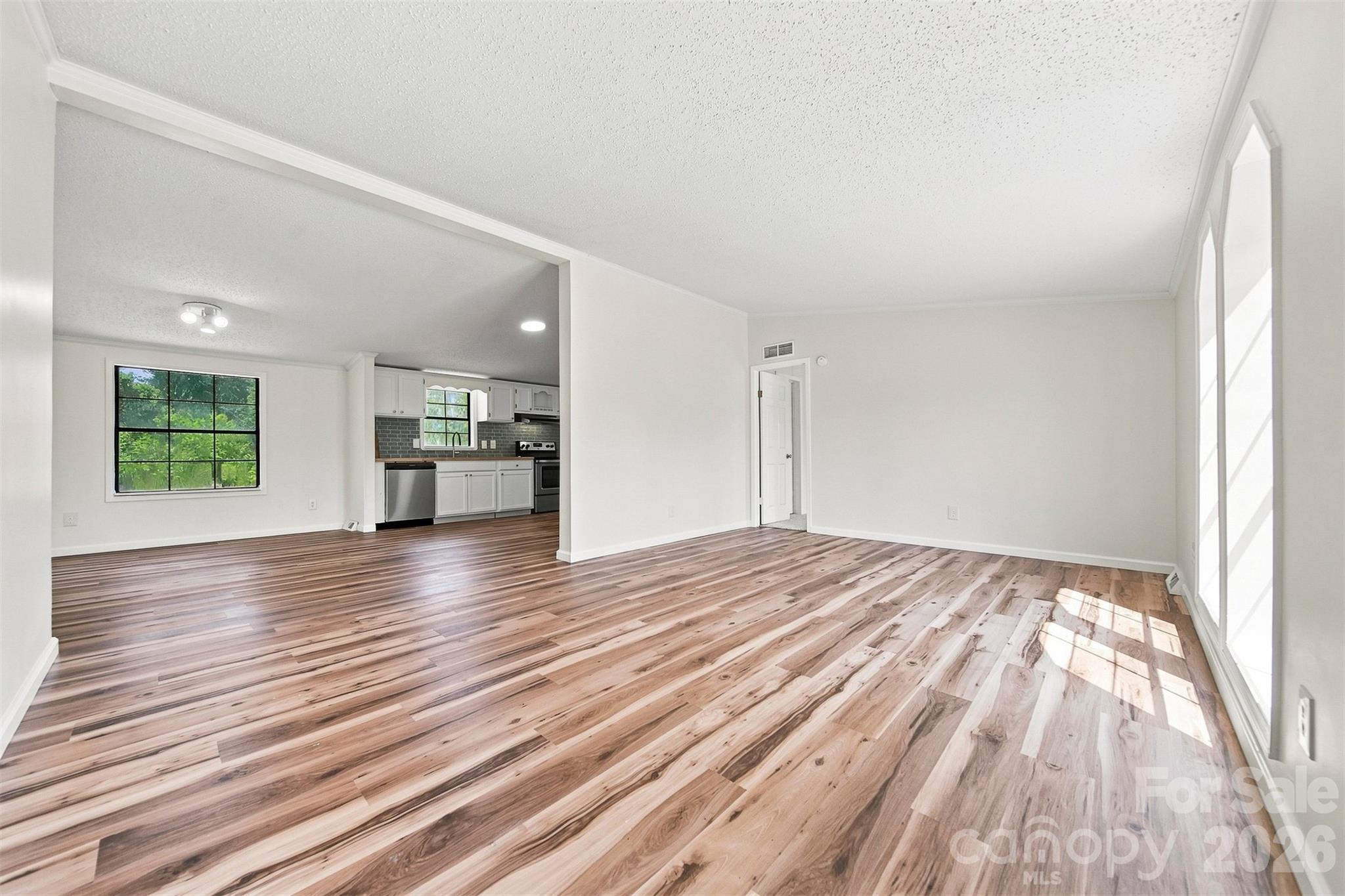 2430 Nixon Drive — Shelby