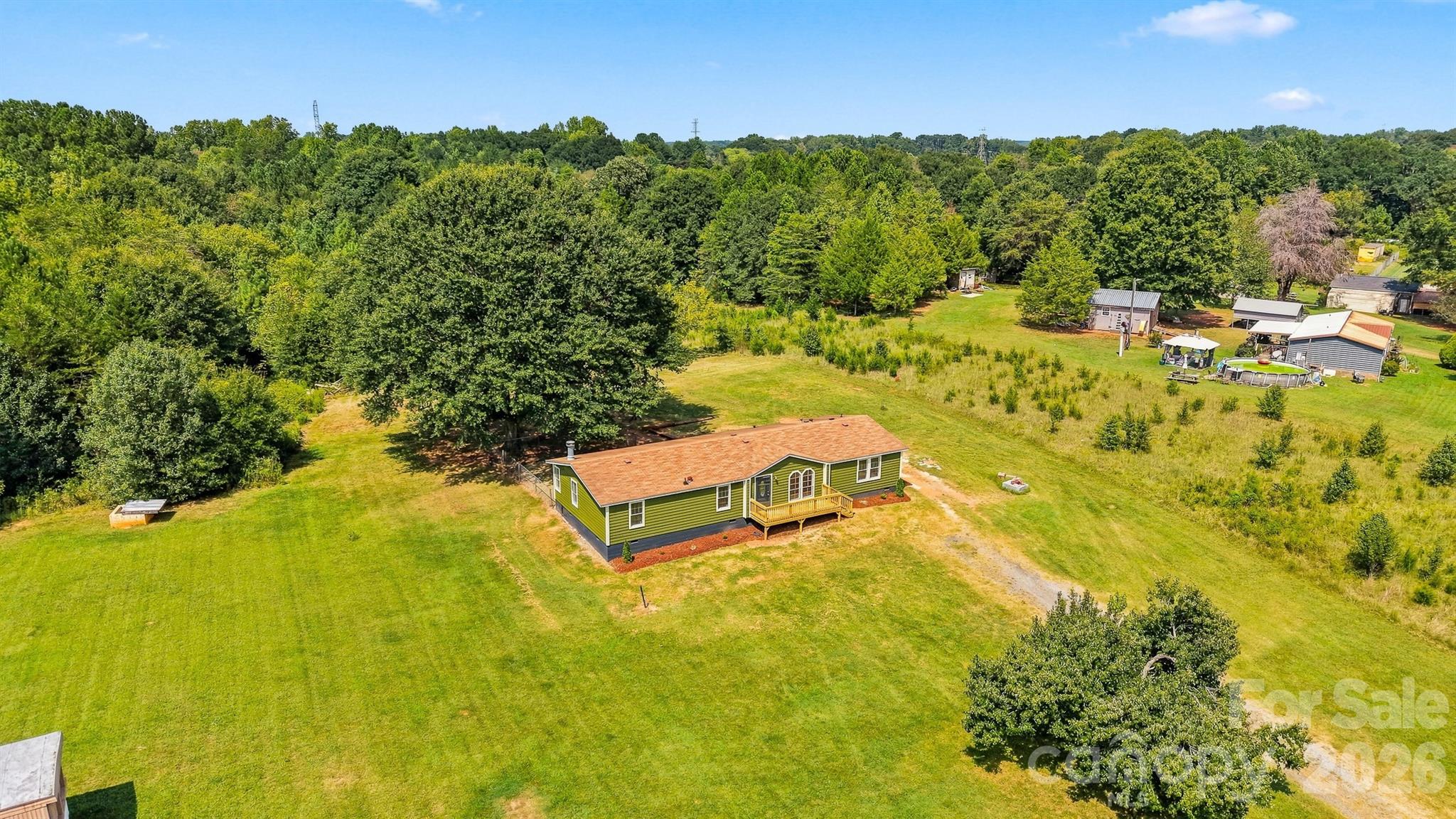 2430 Nixon Drive — Shelby