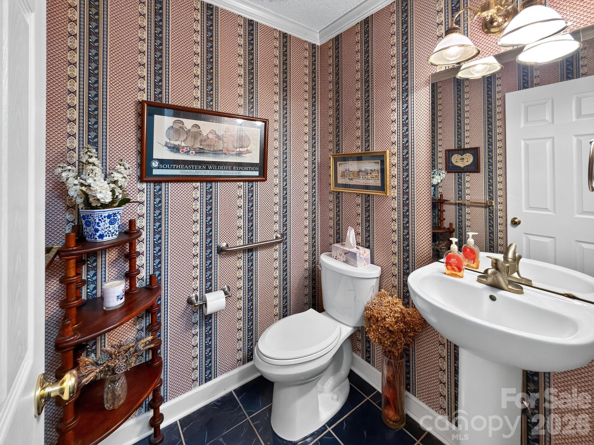 1186 Morningstar Lake Road — Forest City