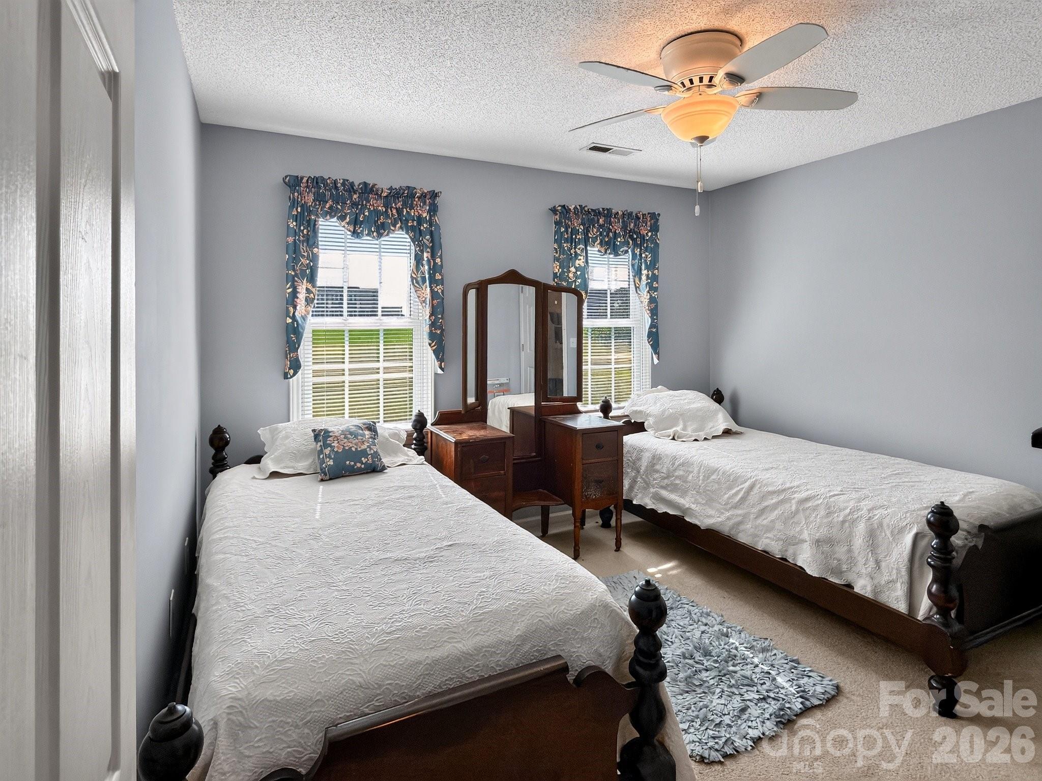 1186 Morningstar Lake Road — Forest City