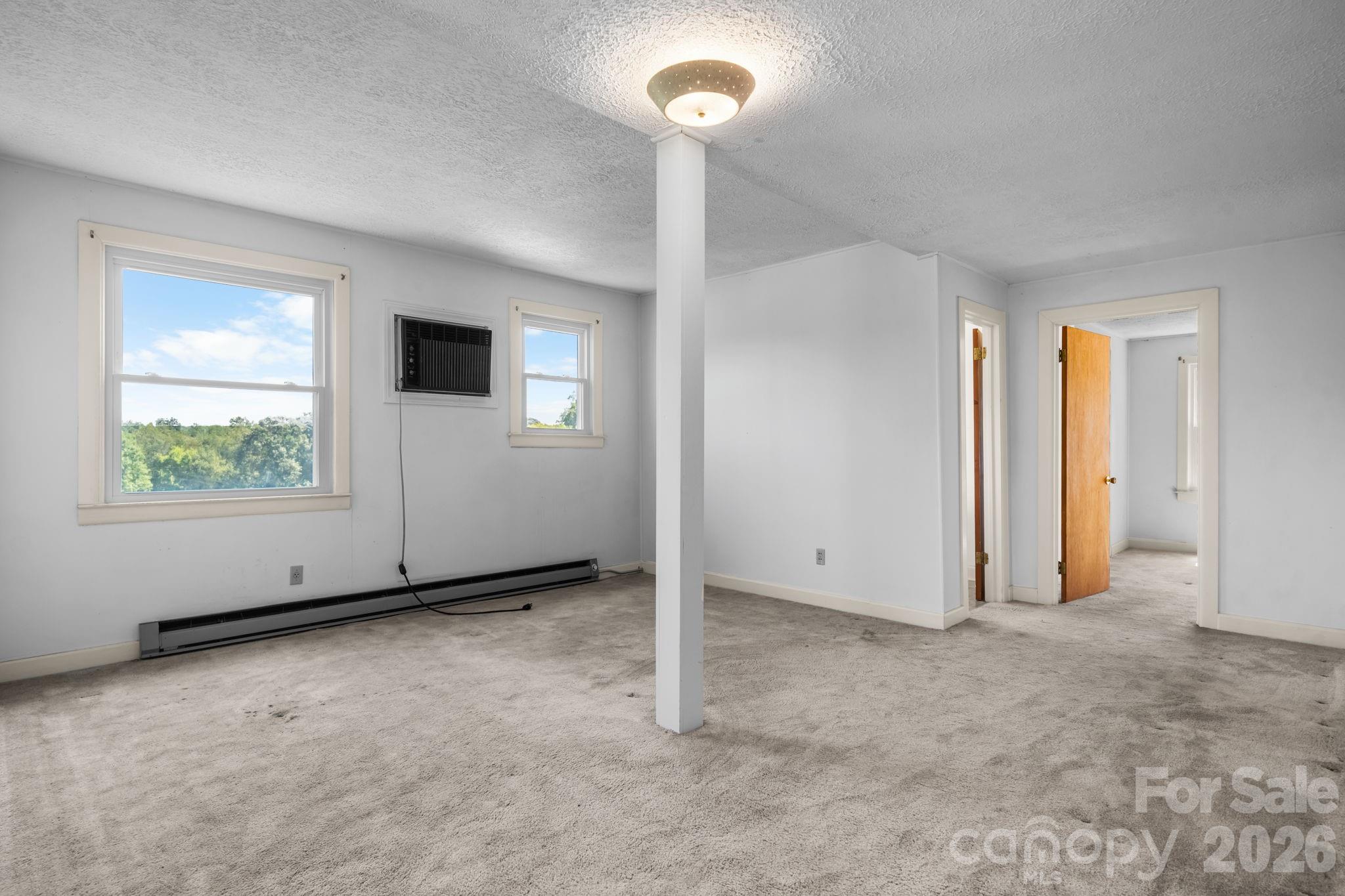 3962 Startown Road — Newton