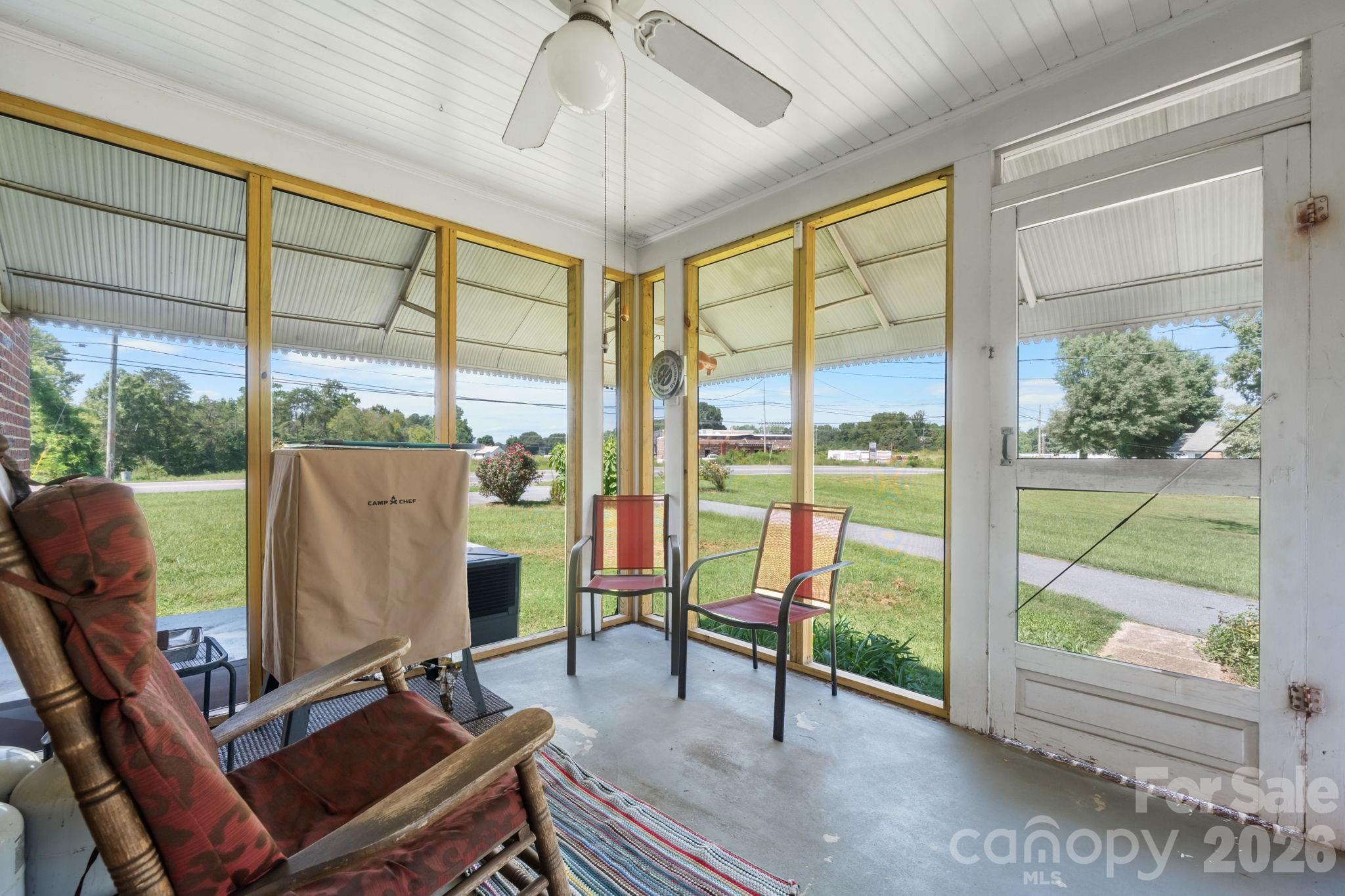 3962 Startown Road — Newton