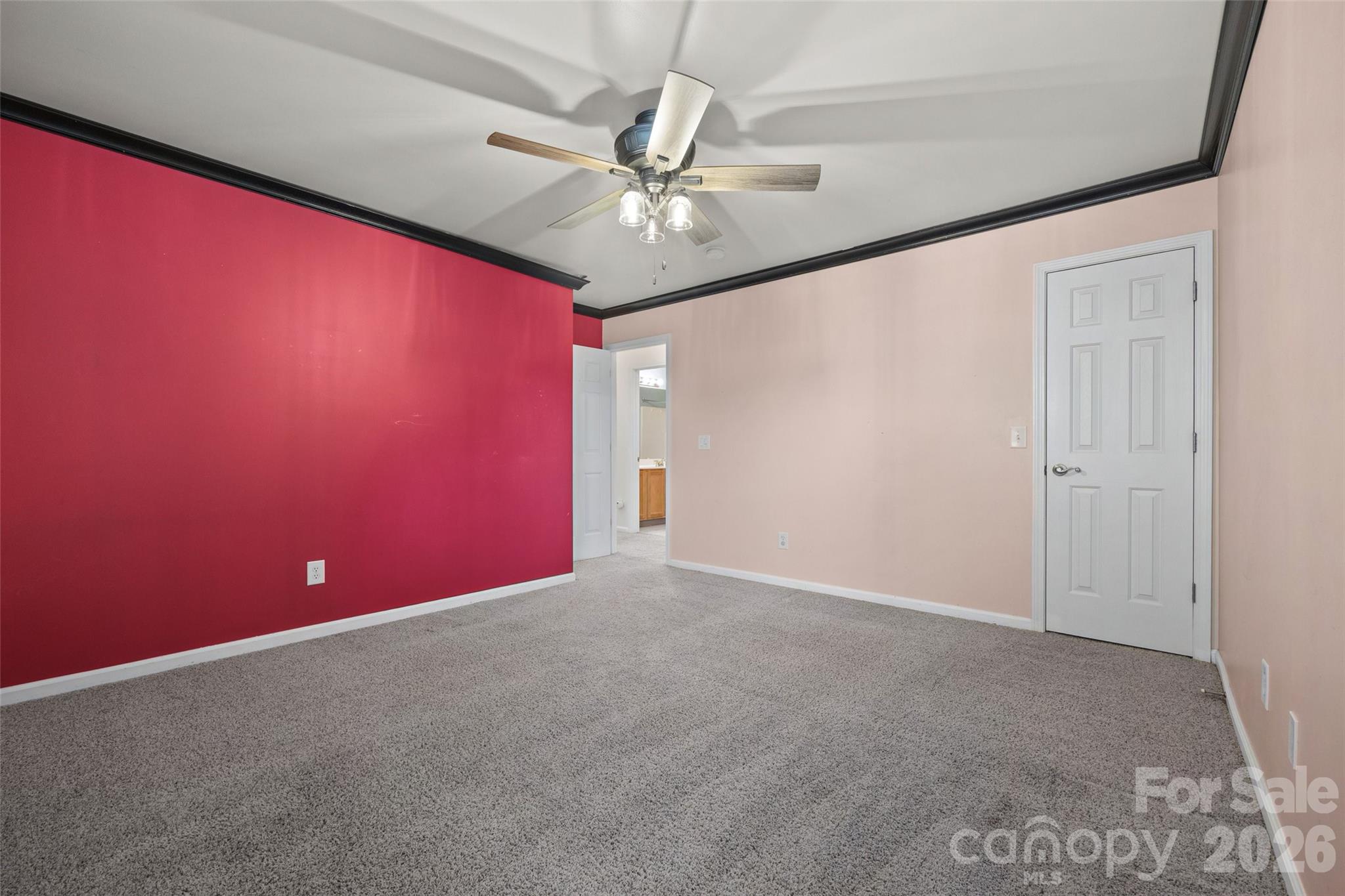 1823 Montague Road — Clover