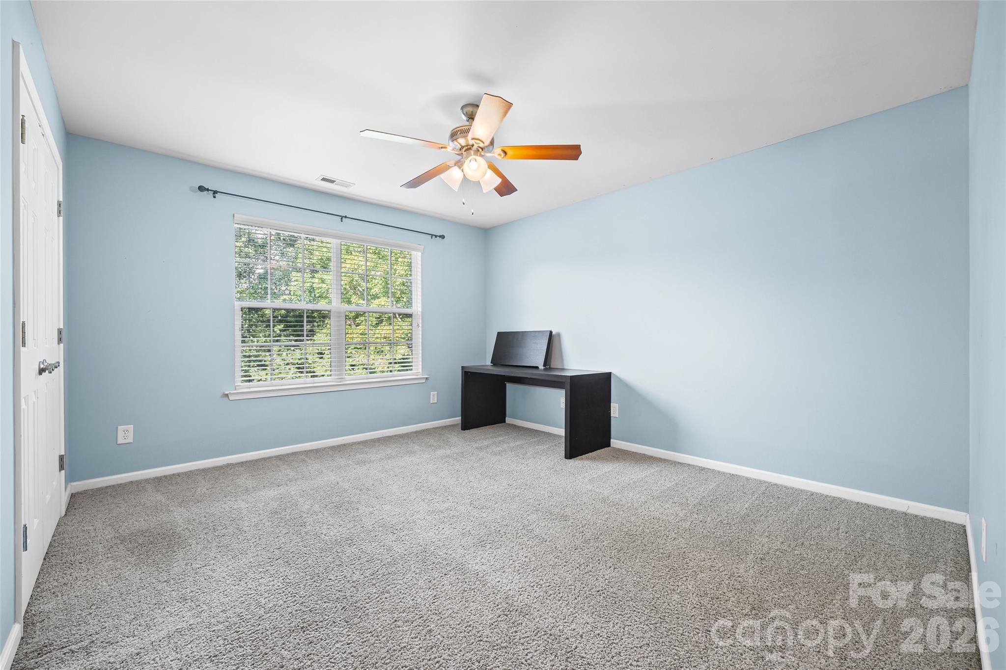 1823 Montague Road — Clover