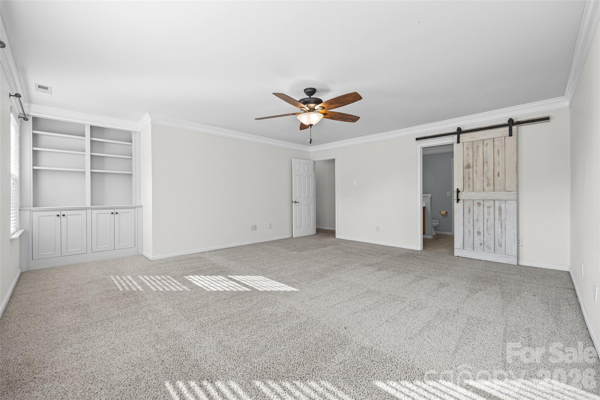 1823 Montague Road — Clover