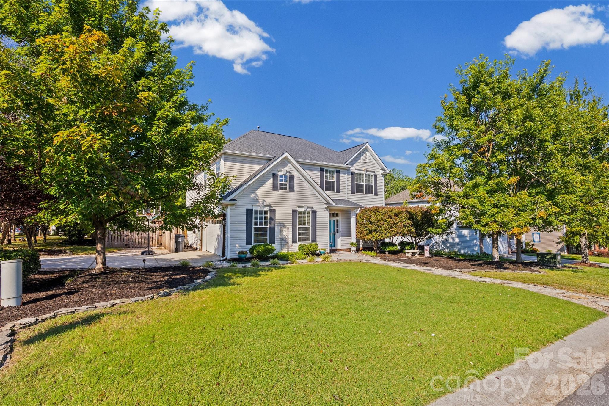 1823 Montague Road — Clover