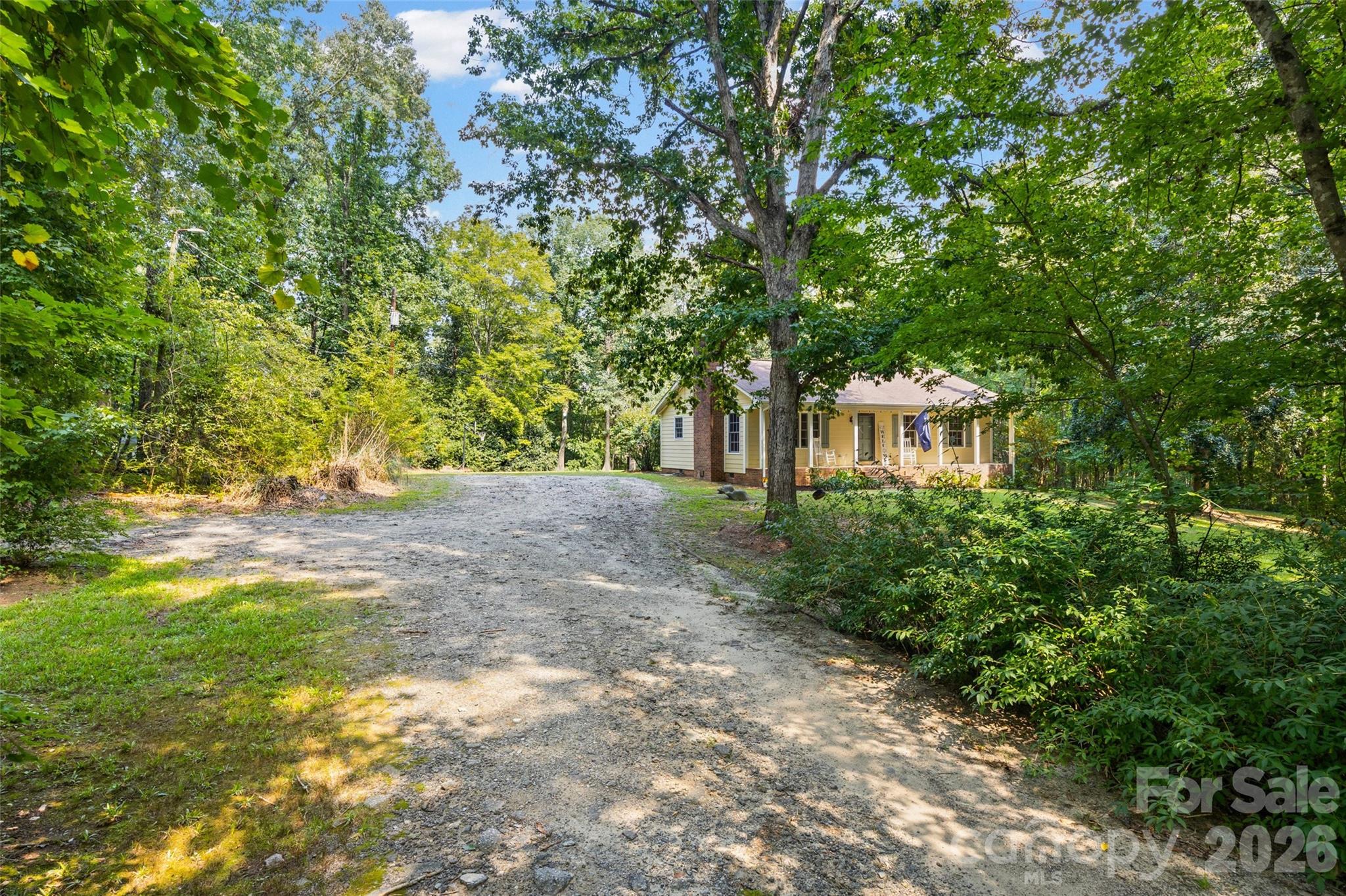6764 Laney Road — Lancaster